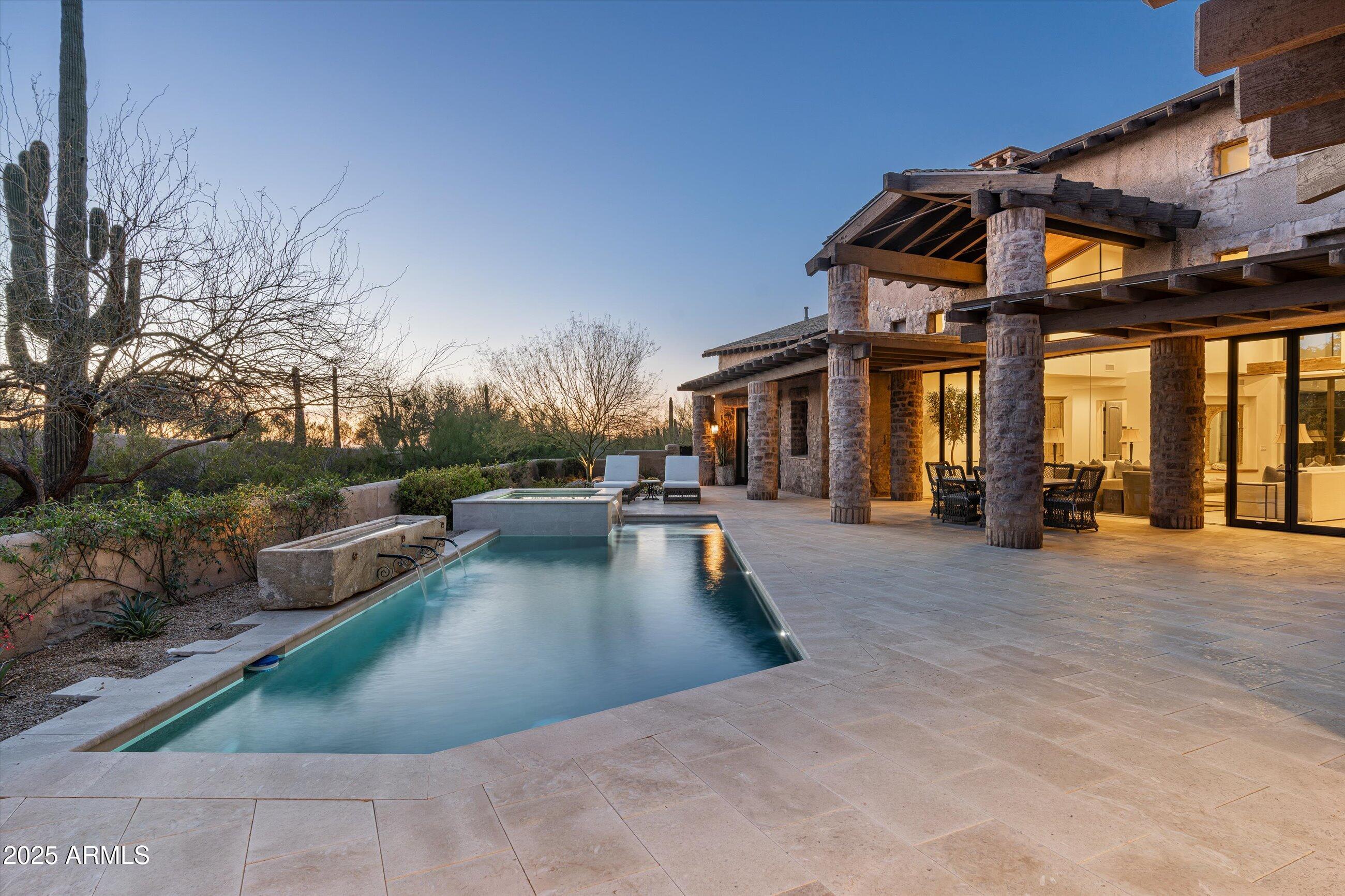 Estancia - Residential