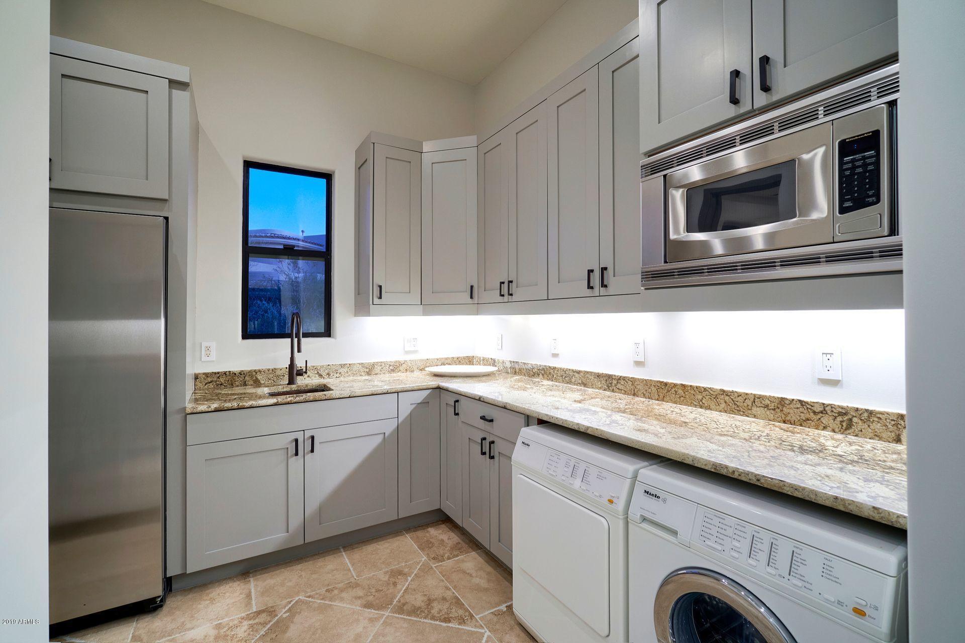 DC RANCH - Residential