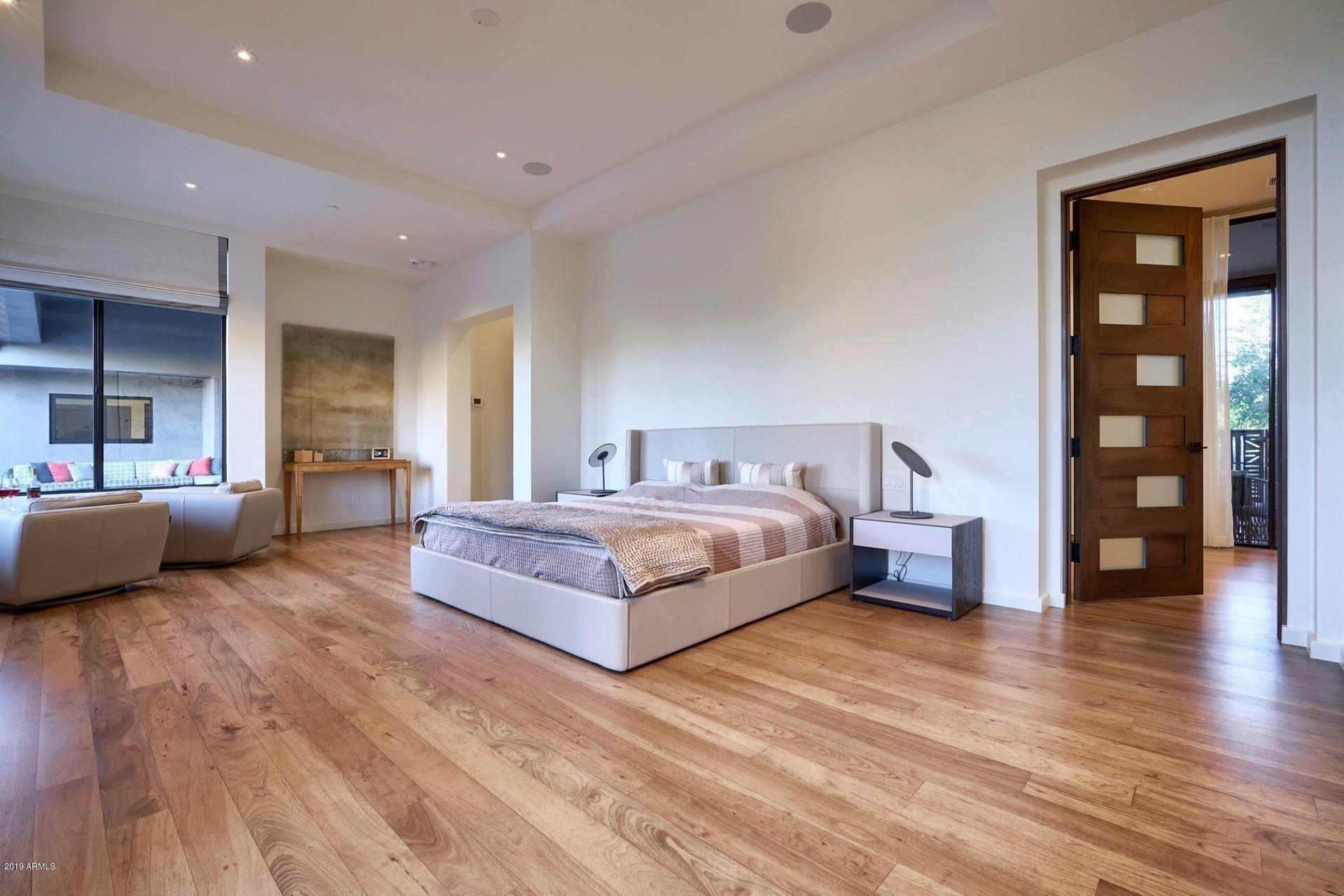 DC RANCH - Residential