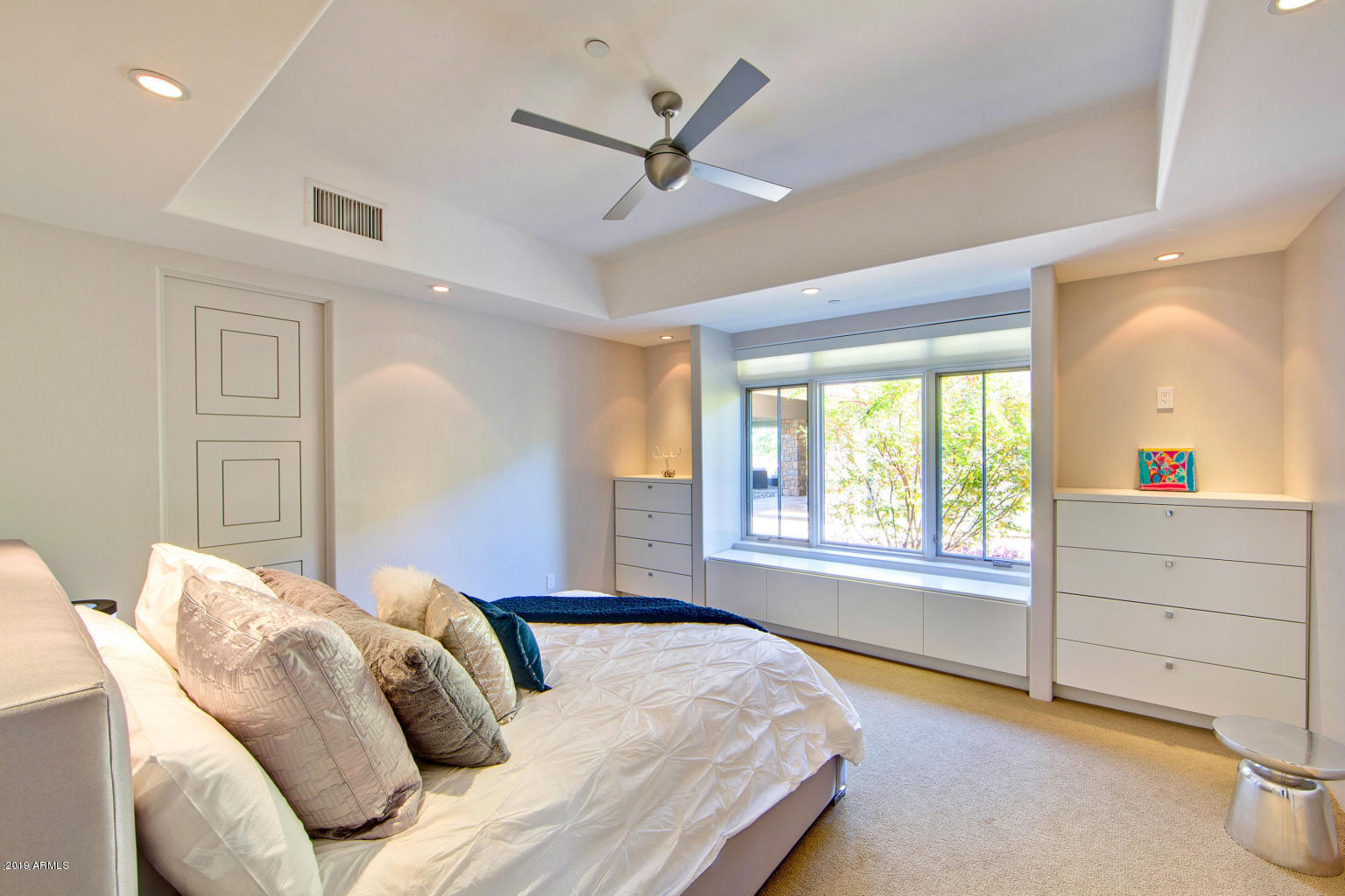SHOEN ESTATES - Residential