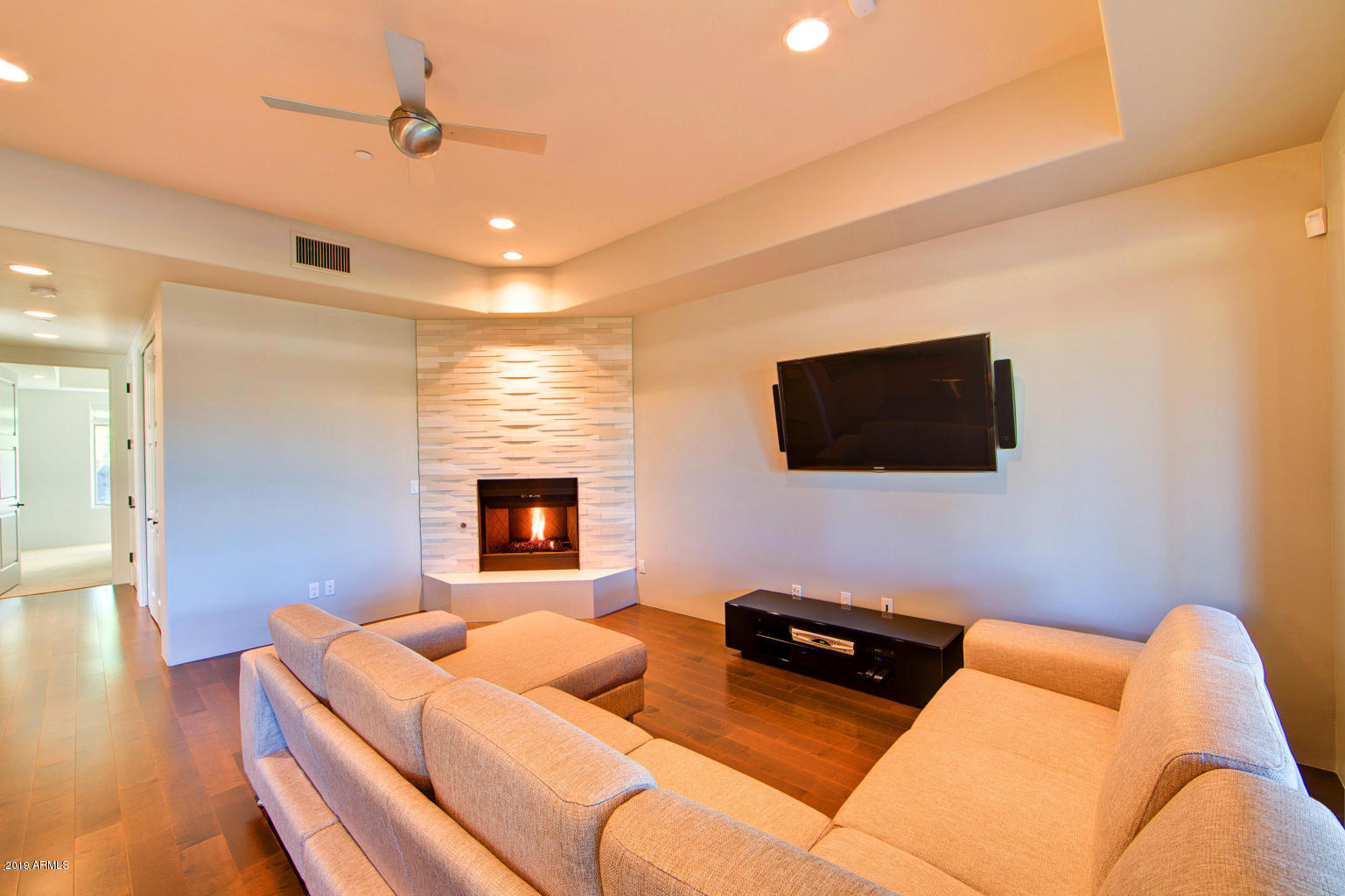 SHOEN ESTATES - Residential