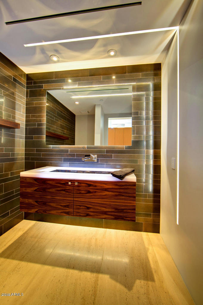 SHOEN ESTATES - Residential