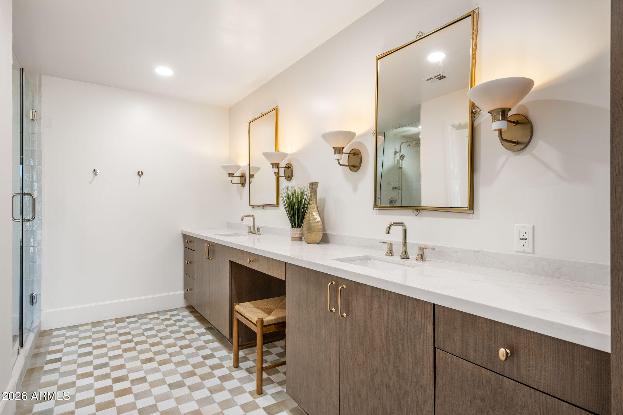 CASABELLA PATIO HOMES - Residential