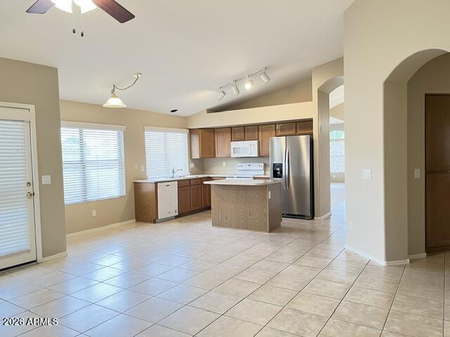 HIGHLANDS AT ARROWHEAD RANCH 2 - Residential