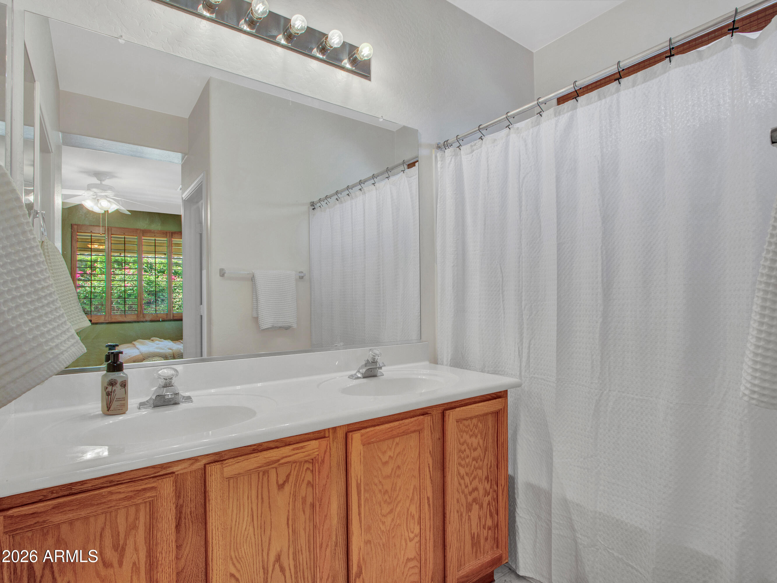 ANTHEM UNIT 35 - Residential