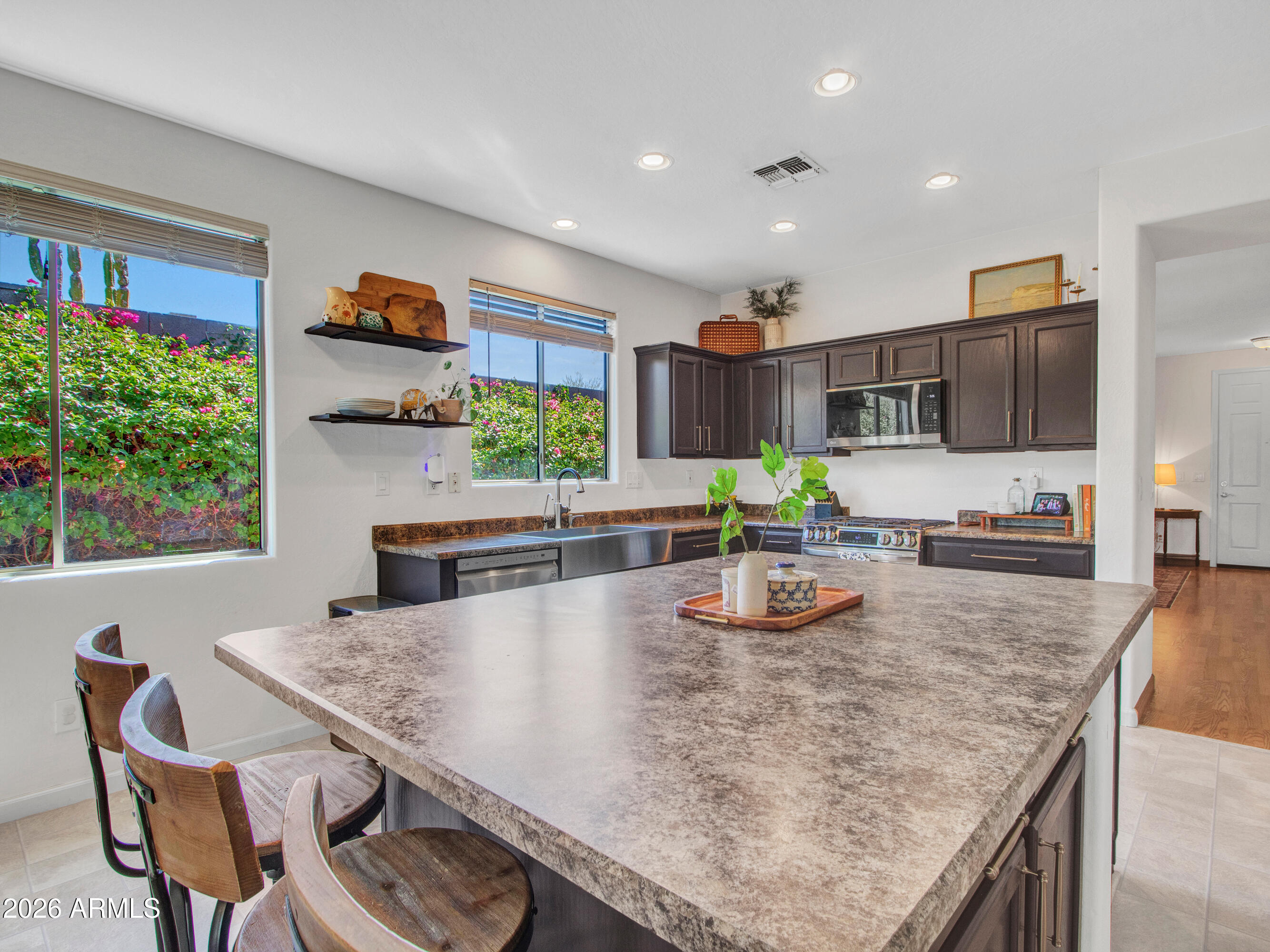 ANTHEM UNIT 35 - Residential