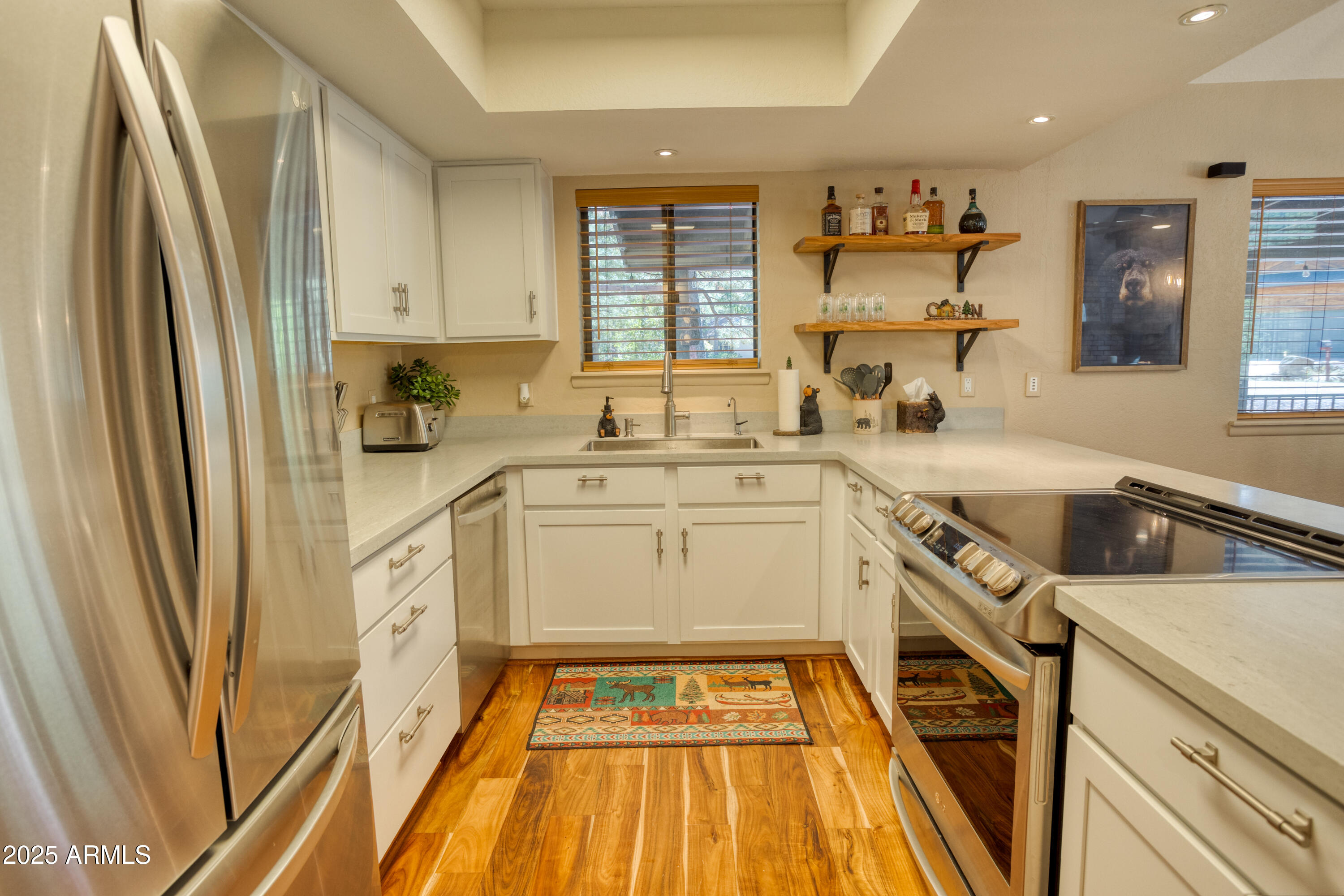 PINETOP LAKES UNIT 3 - Residential