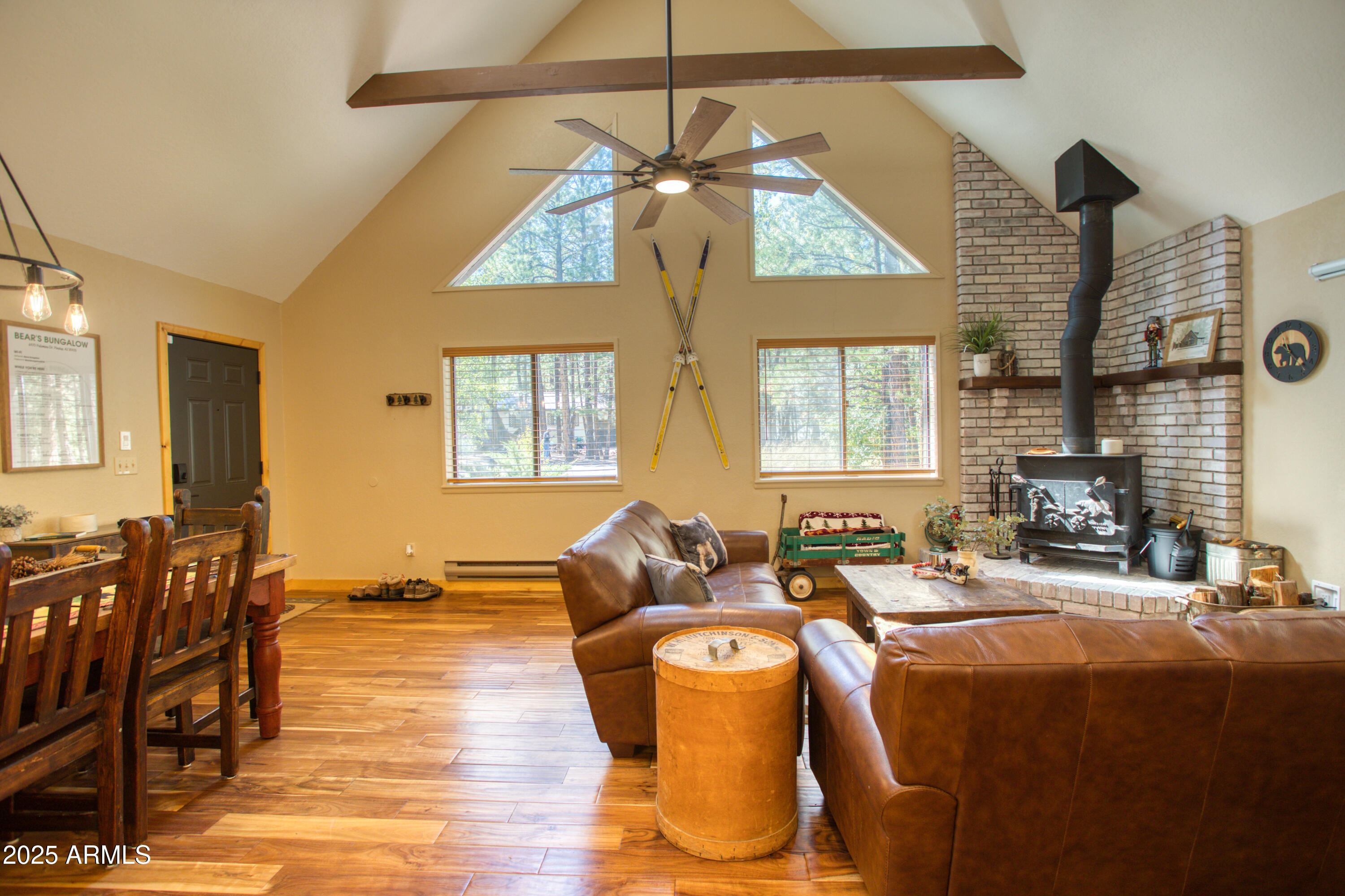 PINETOP LAKES UNIT 3 - Residential