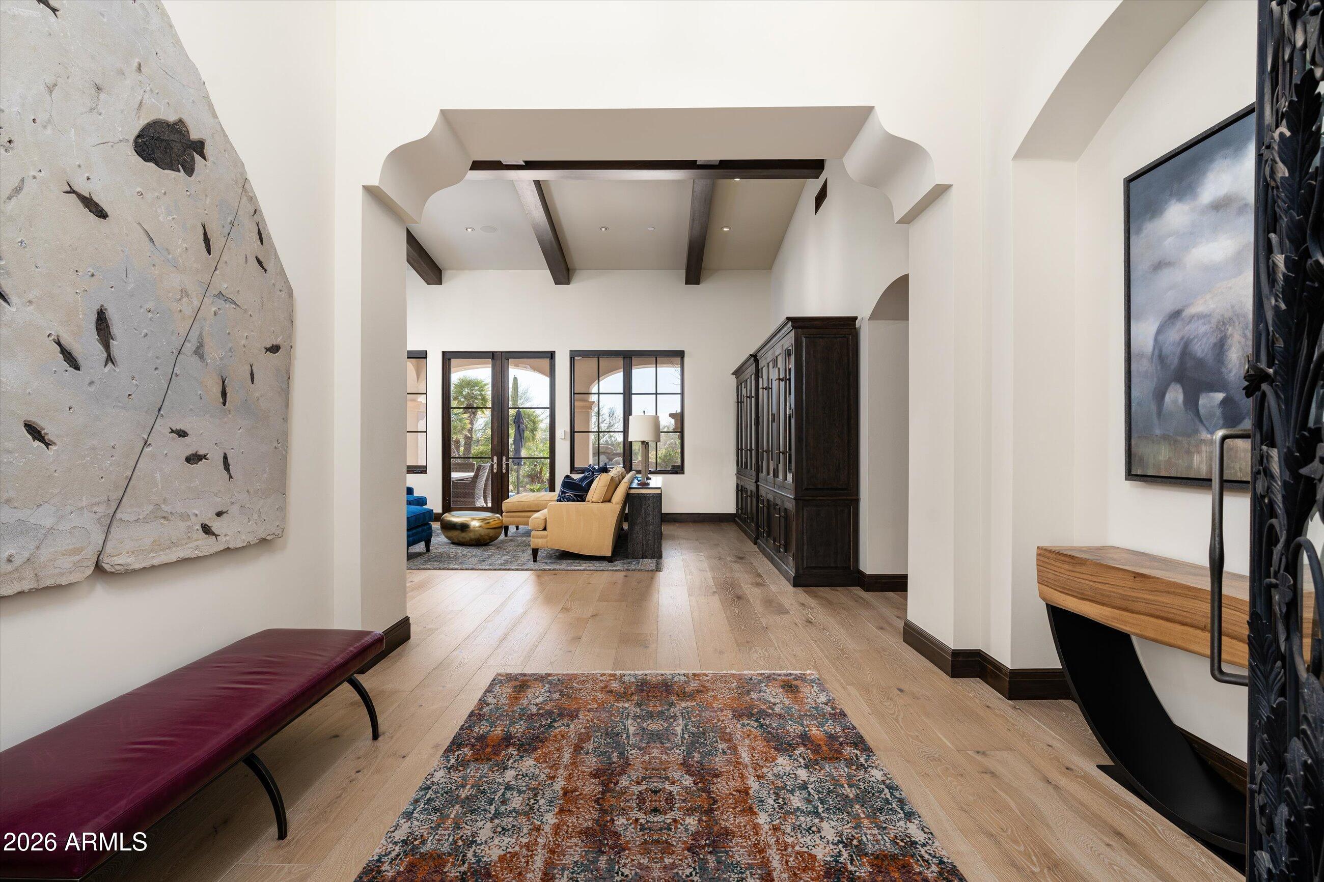 WHISPER ROCK - Residential