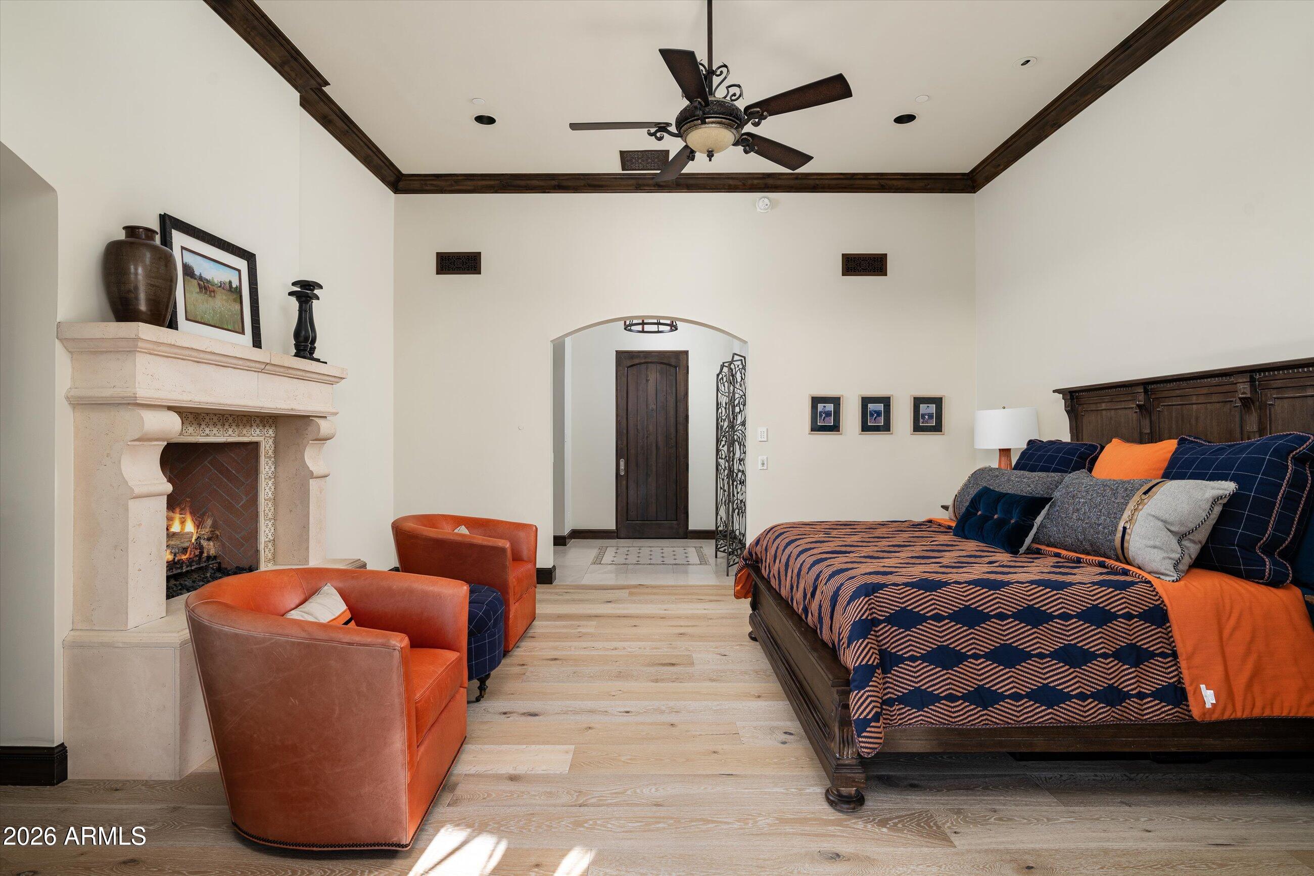 WHISPER ROCK - Residential