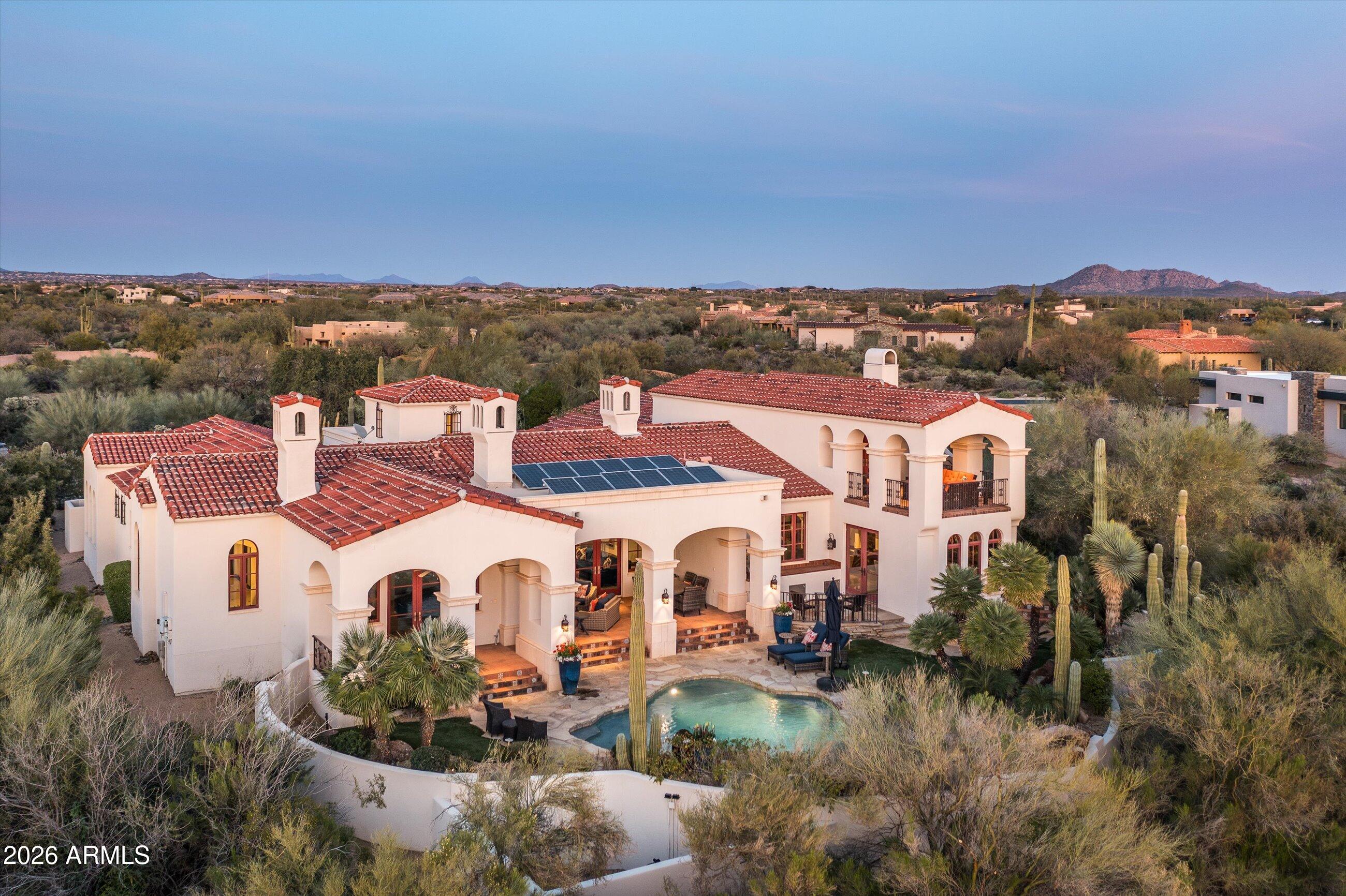 WHISPER ROCK - Residential