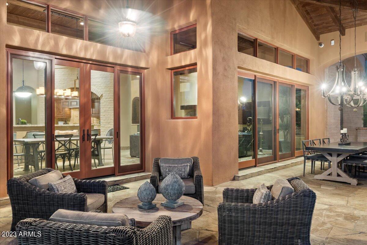 ESTANCIA - Residential