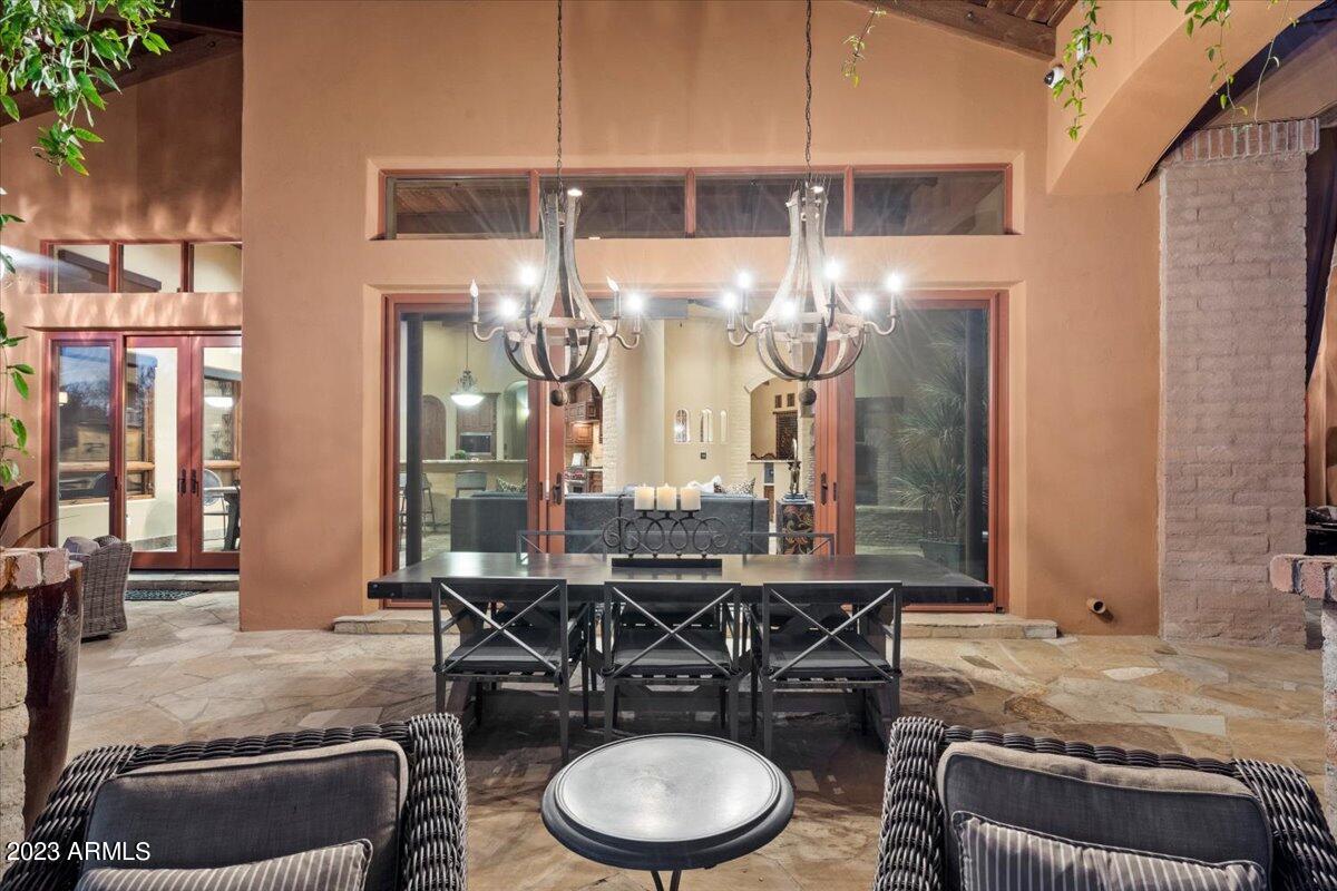 ESTANCIA - Residential