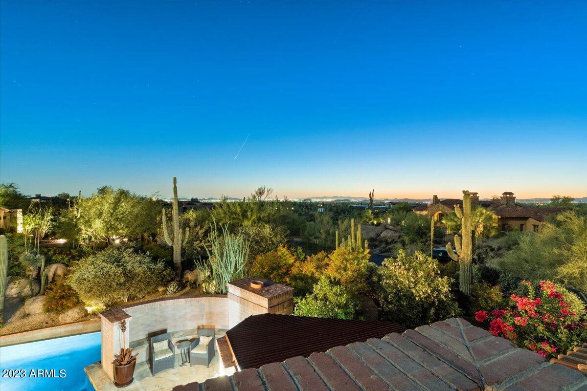 ESTANCIA - Residential