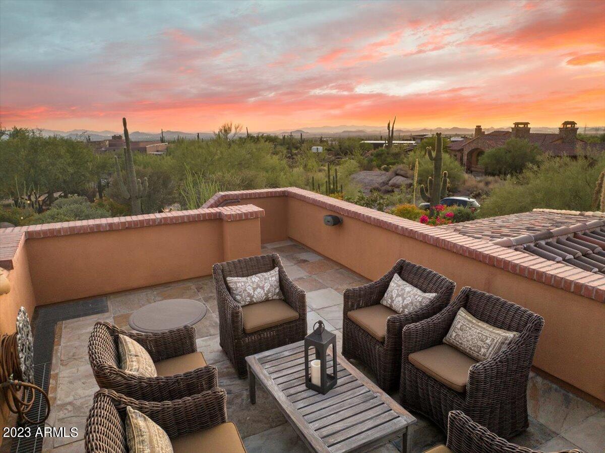 ESTANCIA - Residential
