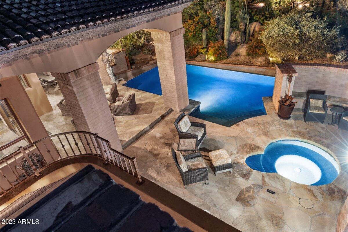 ESTANCIA - Residential