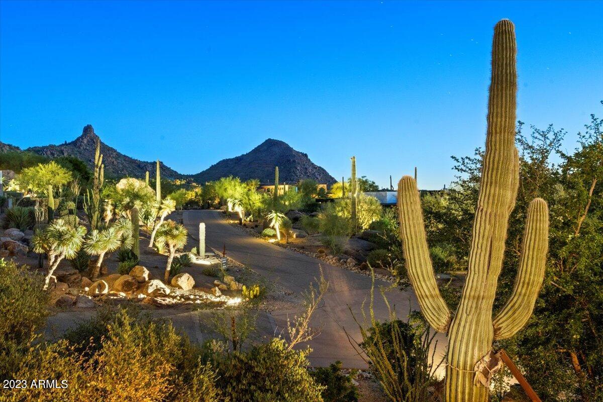 ESTANCIA - Residential