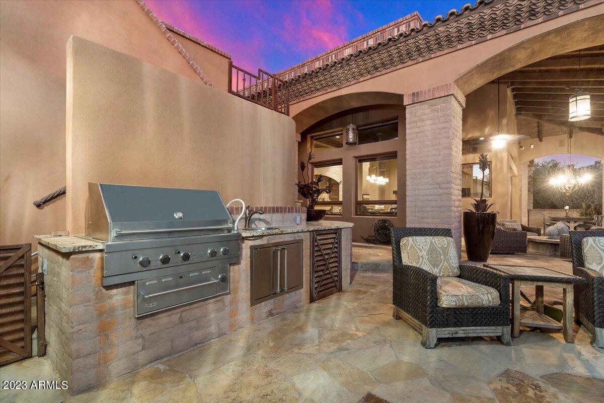 ESTANCIA - Residential