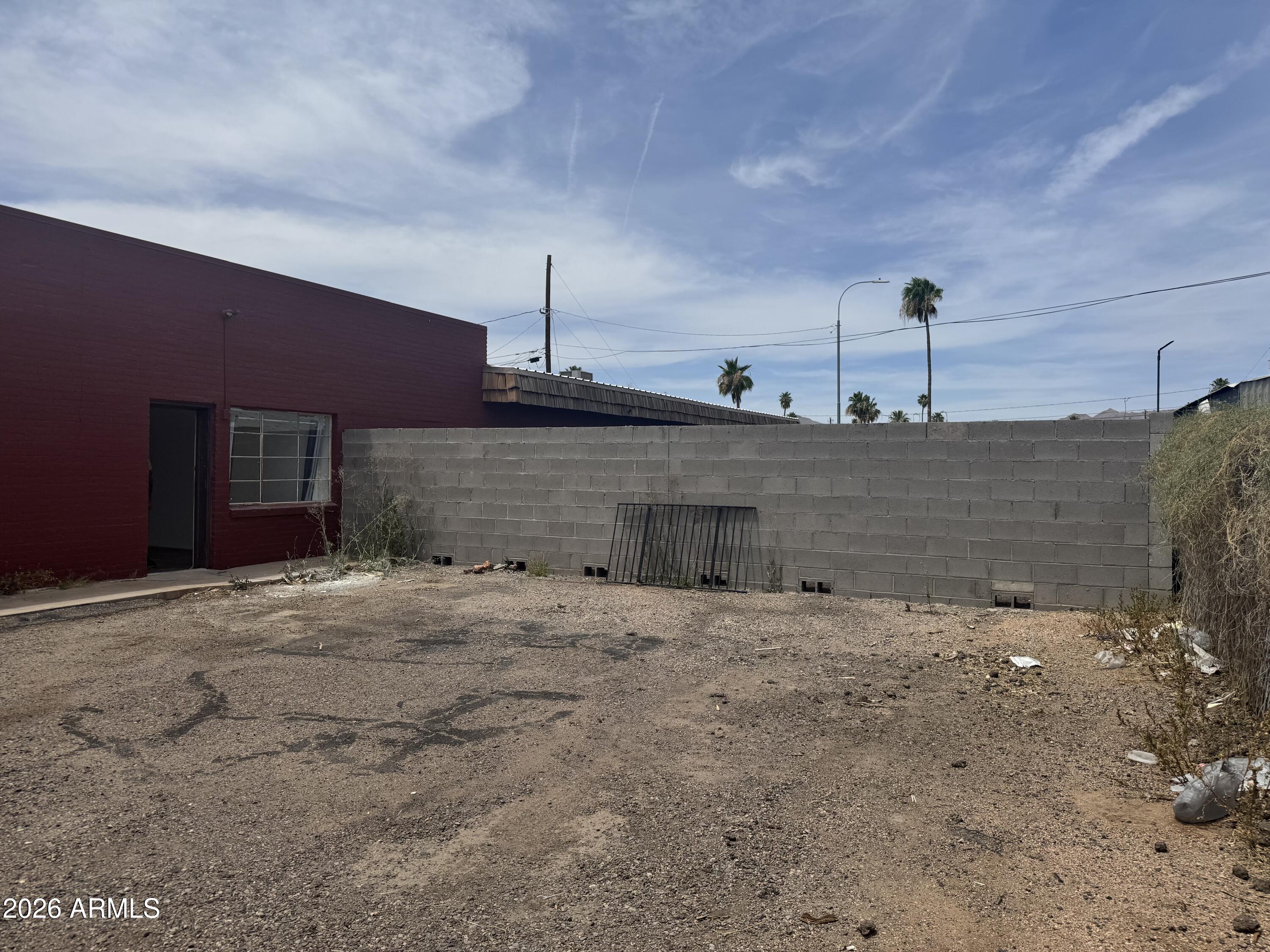 S19 T1N R8E - Commercial Lease