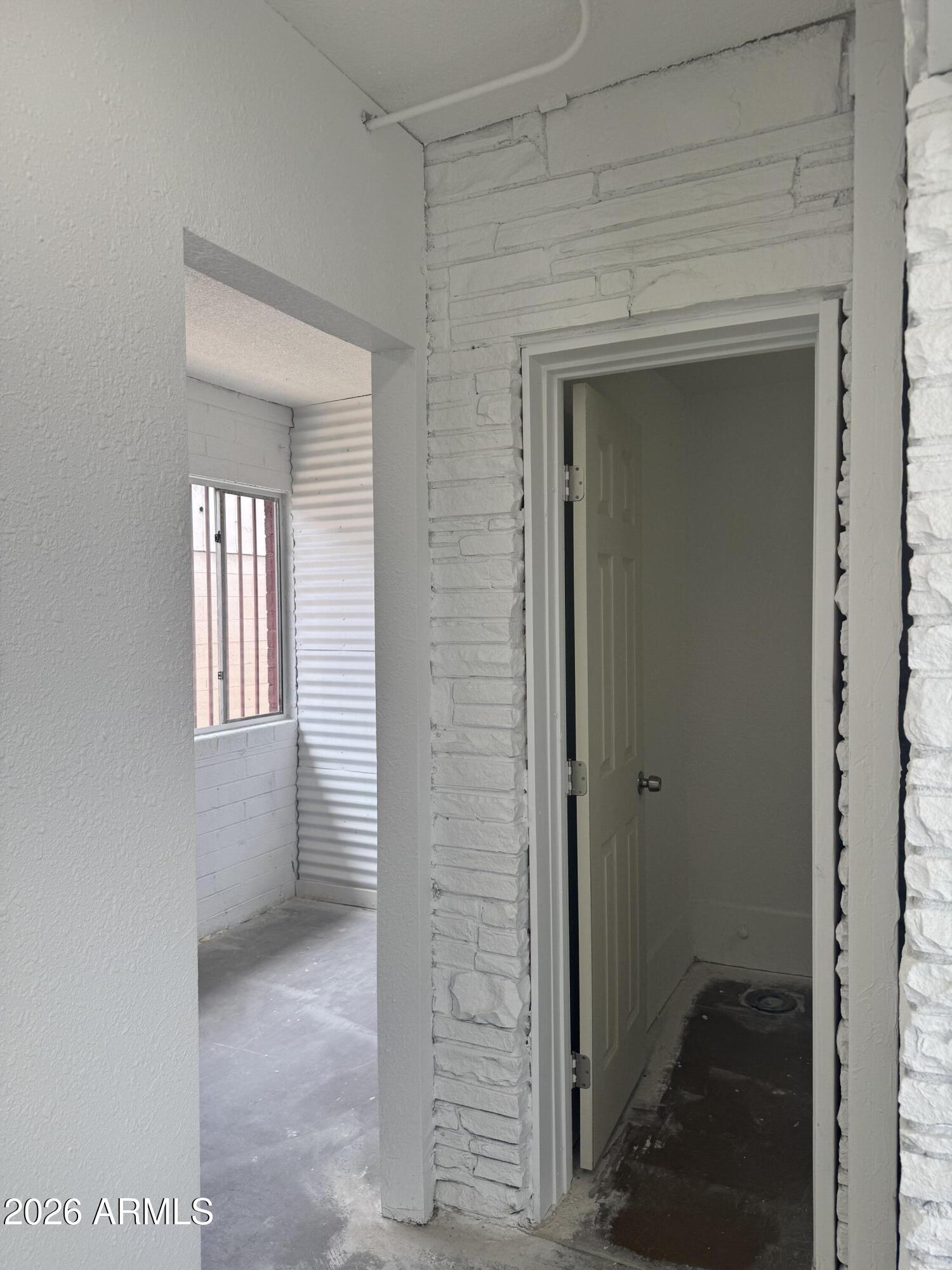 S19 T1N R8E - Commercial Lease