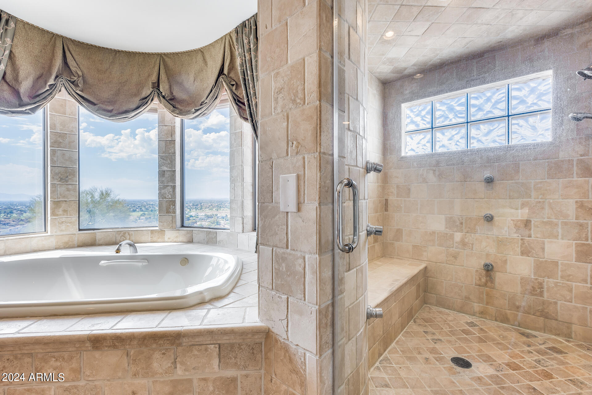 MOON MOUNTAIN VISTAS UNIT 1 - Residential