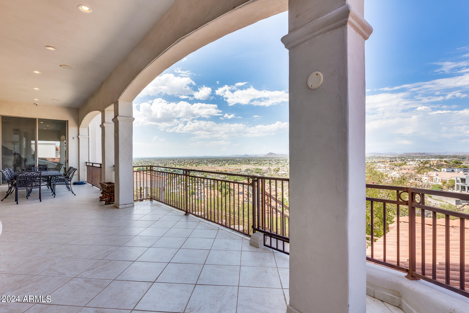 MOON MOUNTAIN VISTAS UNIT 1 - Residential