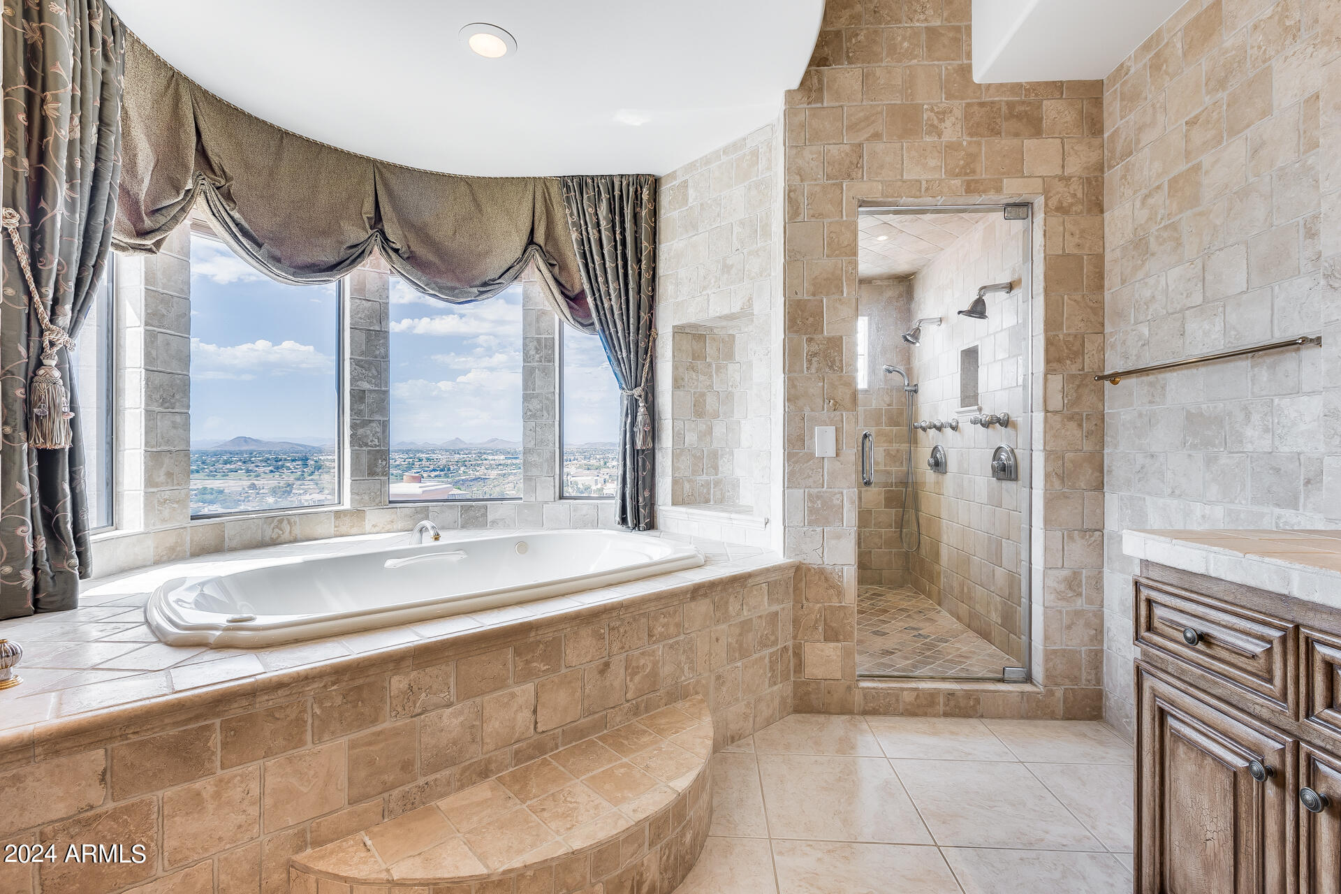 MOON MOUNTAIN VISTAS UNIT 1 - Residential