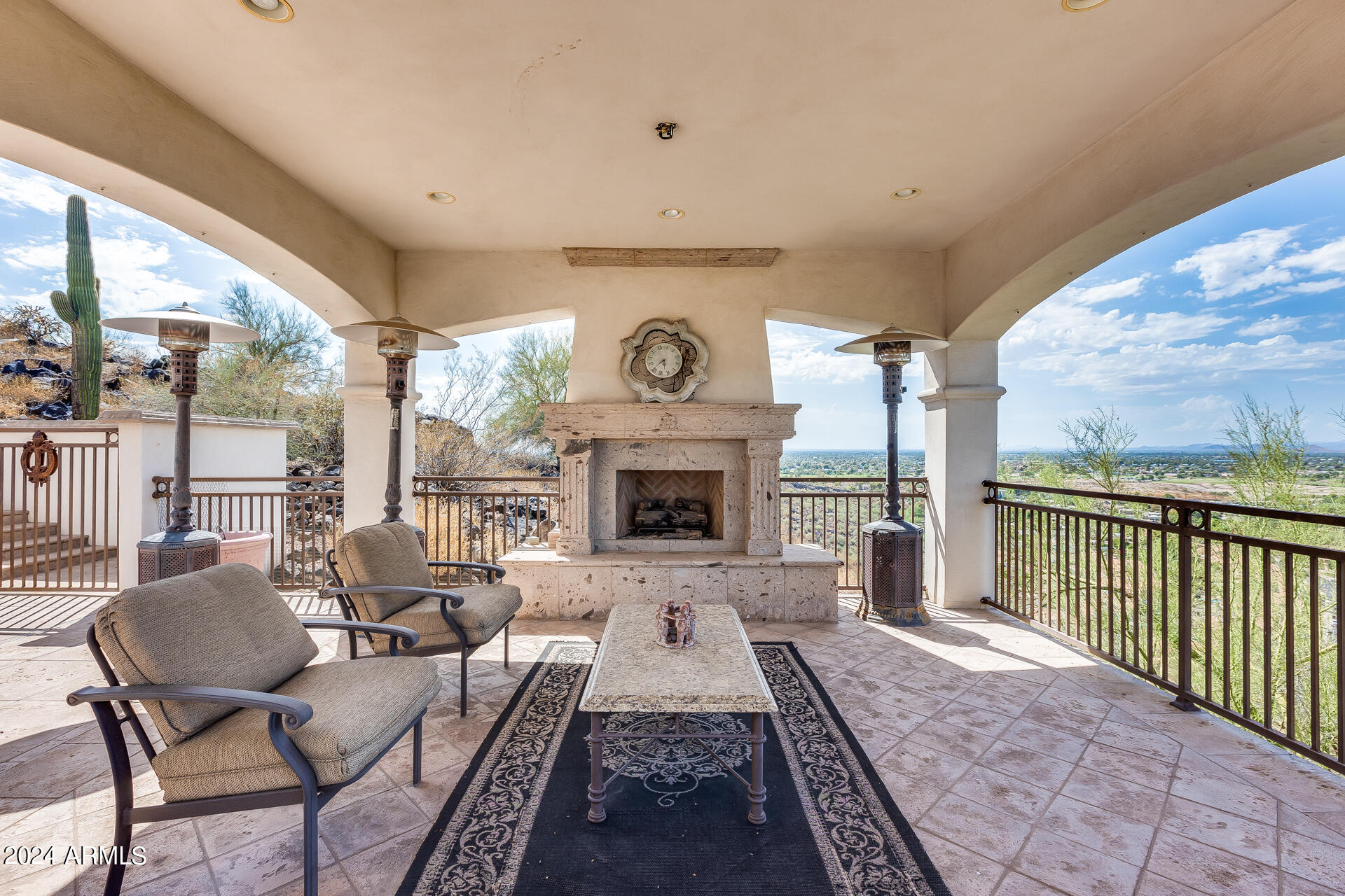 MOON MOUNTAIN VISTAS UNIT 1 - Residential