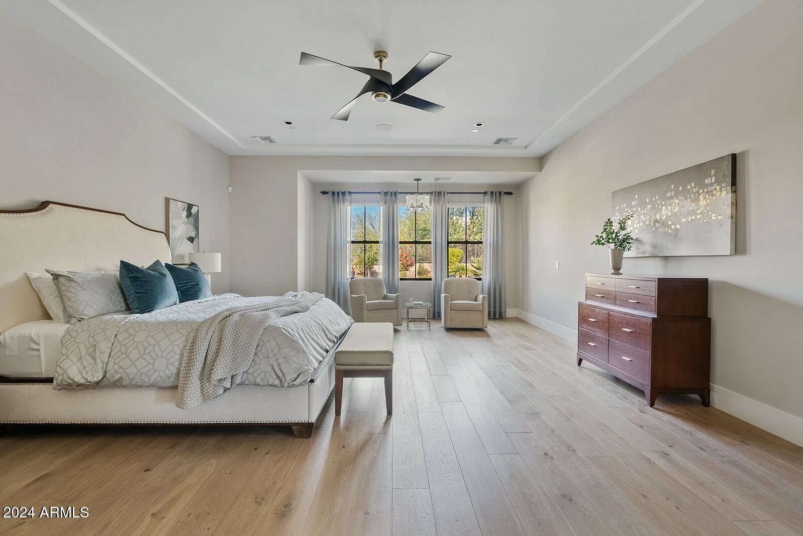 WHITE HORSE - Residential