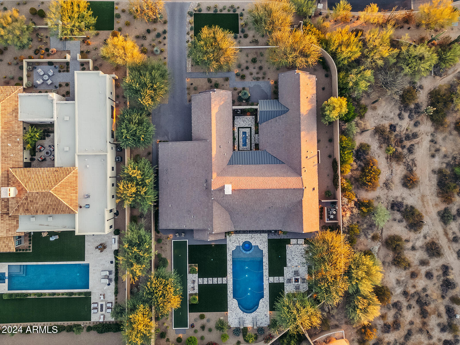 WHITE HORSE - Residential