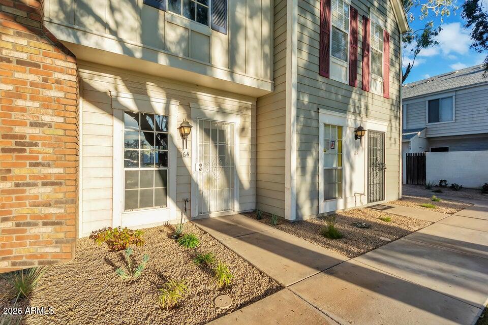 SUNSTONE 2 - Residential
