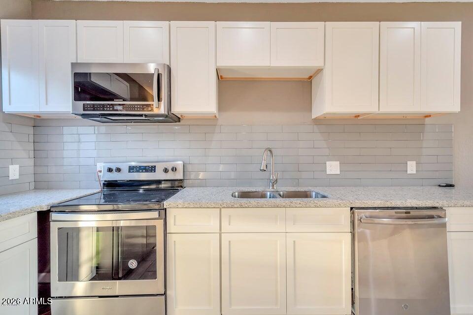 SUNSTONE 2 - Residential