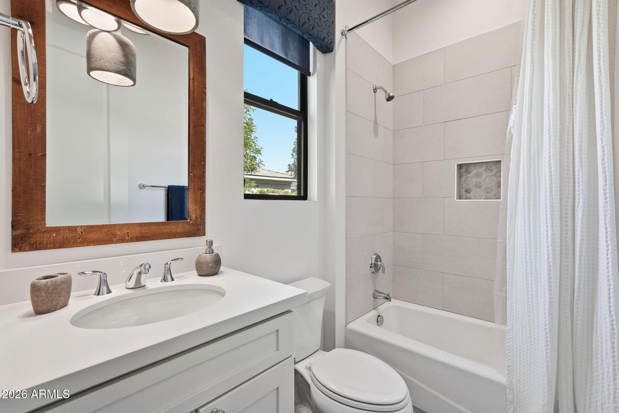 WHITEWING AT GERMANN ESTATES - Residential