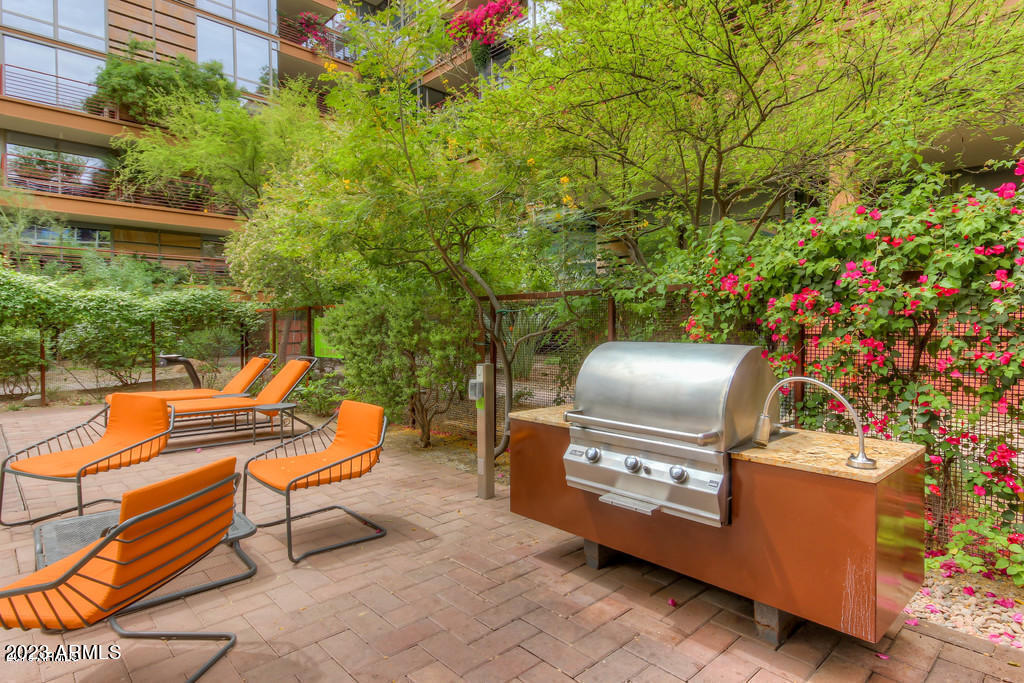 Optima Camelview - Residential