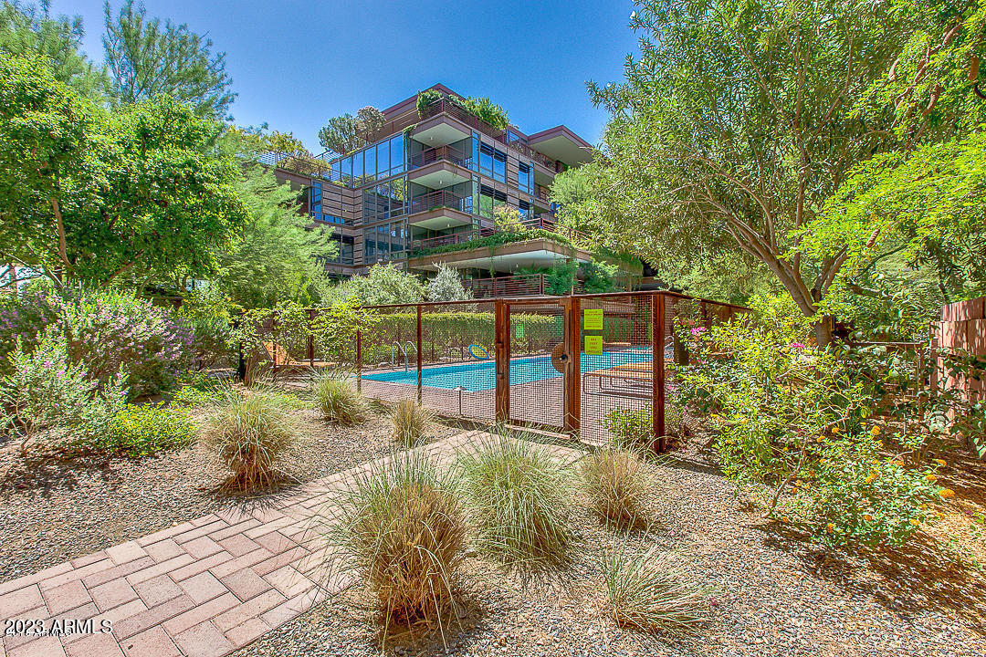 Optima Camelview - Residential