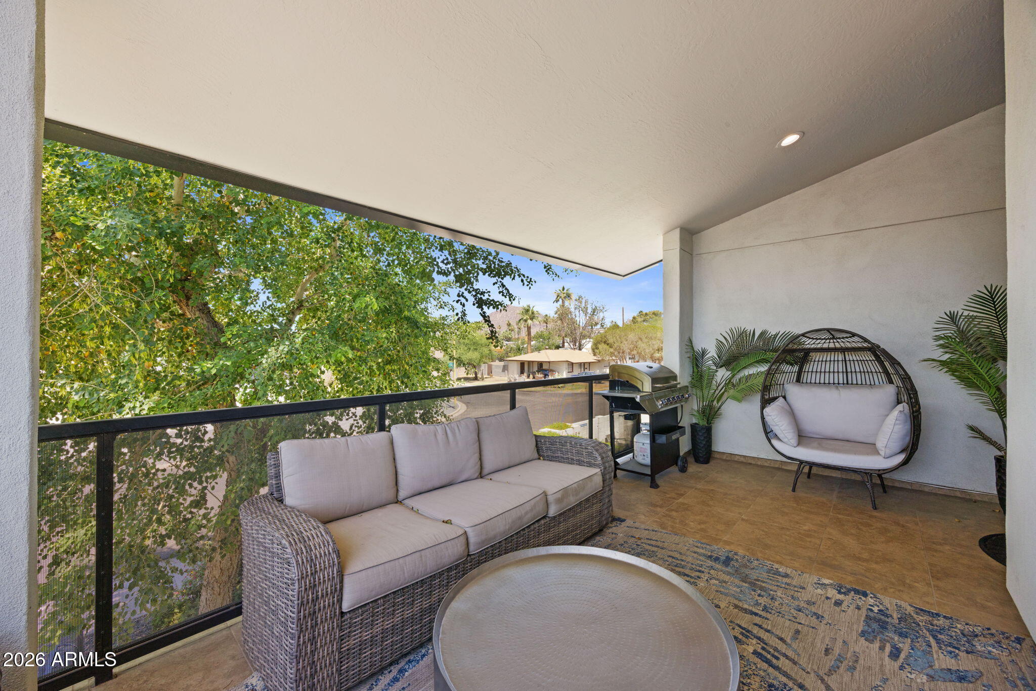 OLD TOWN SOUTH CONDOMINIUM - Residential