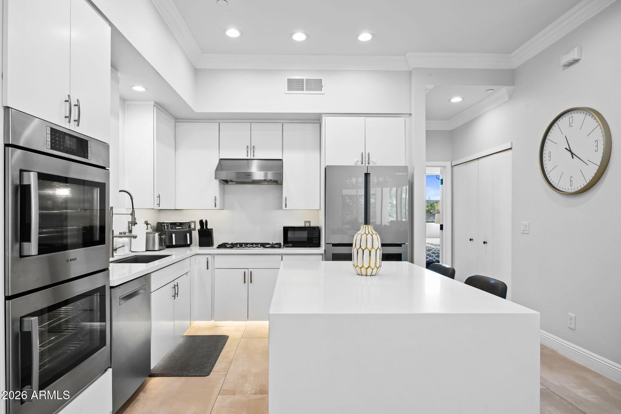OLD TOWN SOUTH CONDOMINIUM - Residential