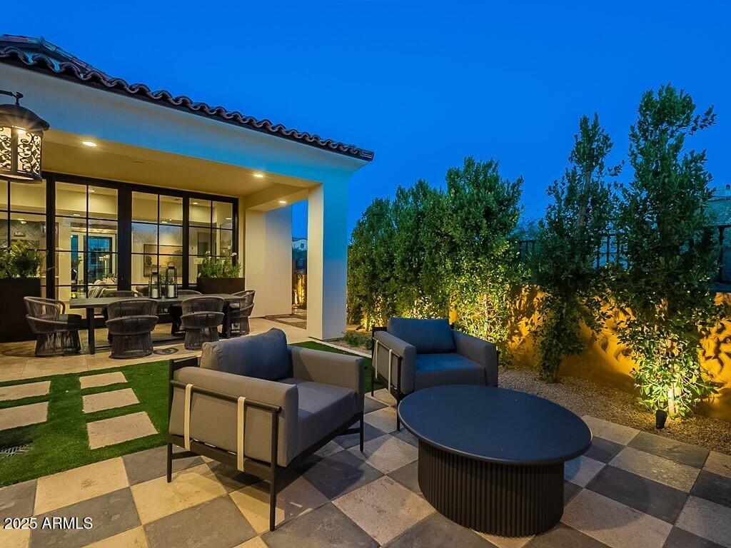 THE VILLAGE AT PARADISE RESERVE - Residential