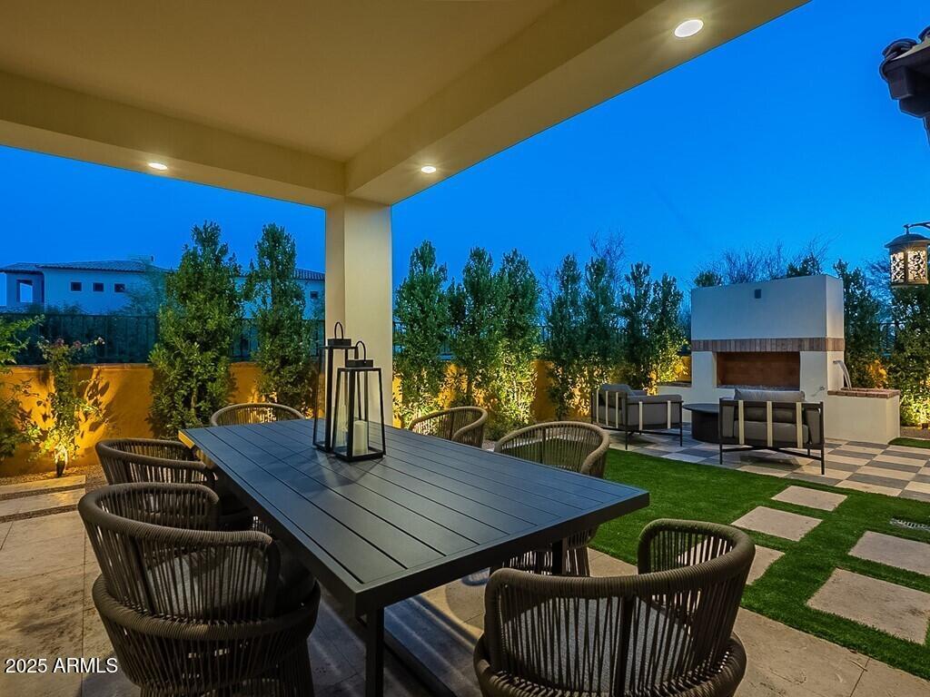 THE VILLAGE AT PARADISE RESERVE - Residential