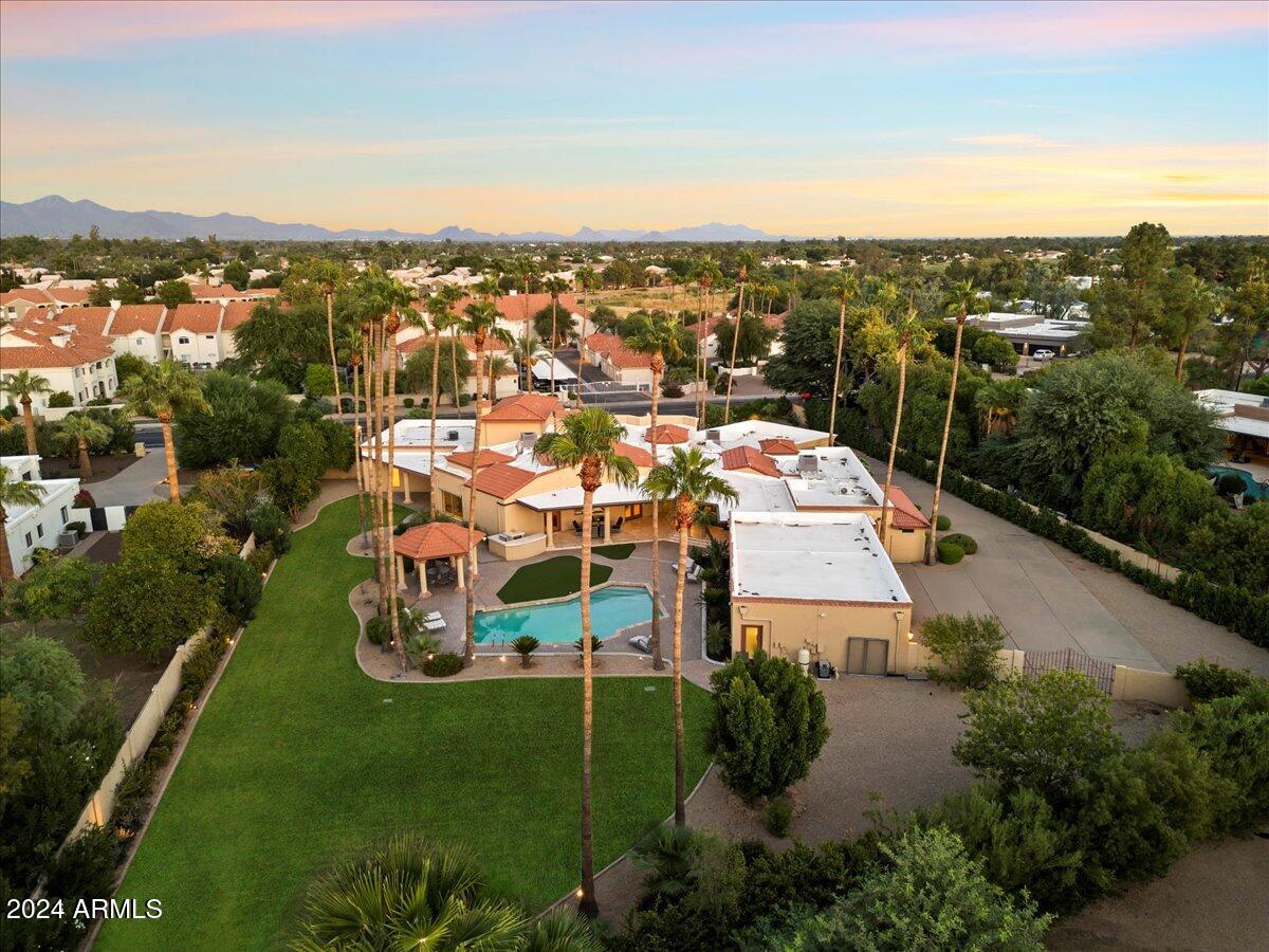 CUTAIAS ACRES - Residential