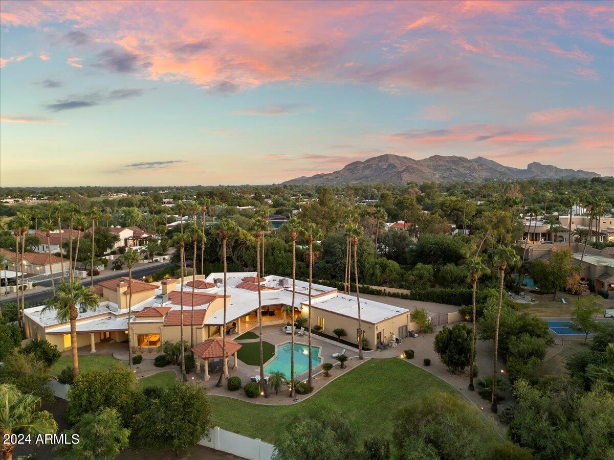CUTAIAS ACRES - Residential