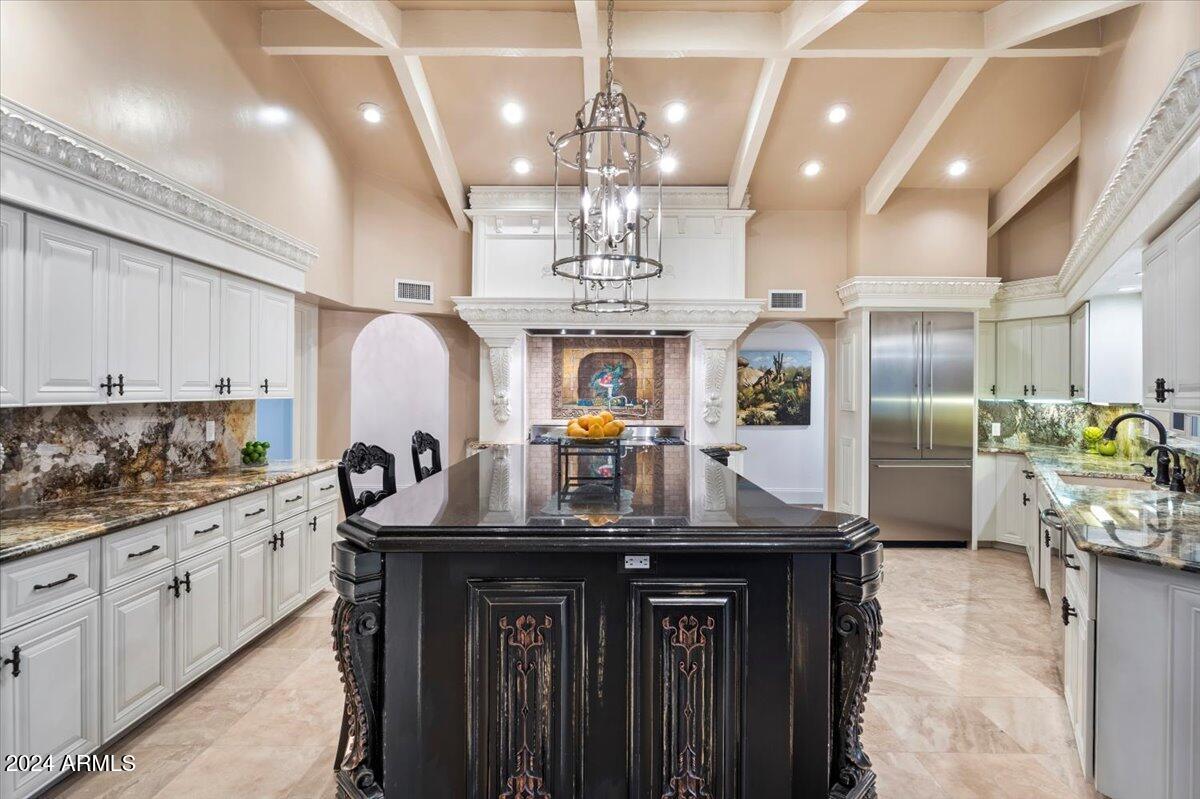 CUTAIAS ACRES - Residential