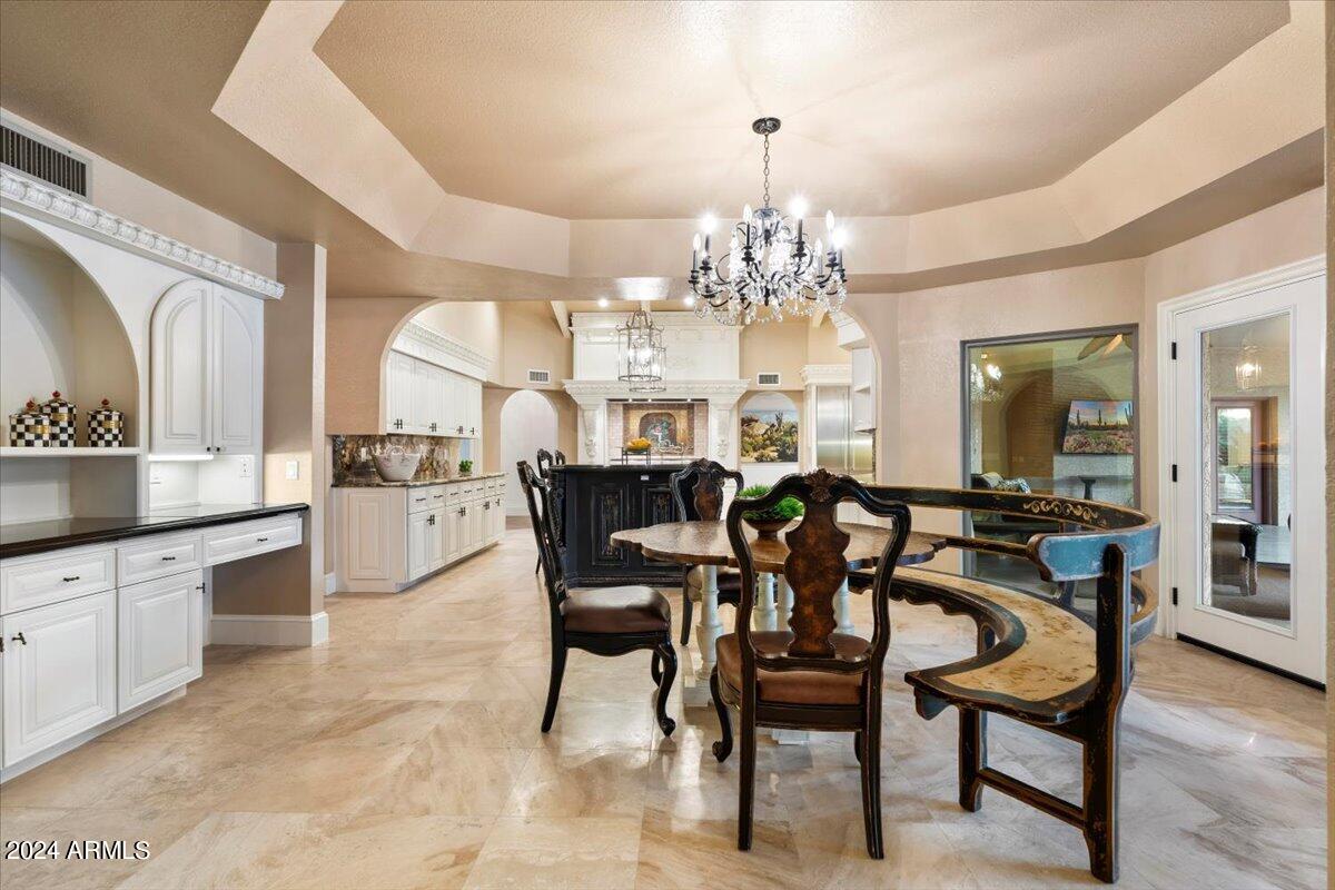 CUTAIAS ACRES - Residential