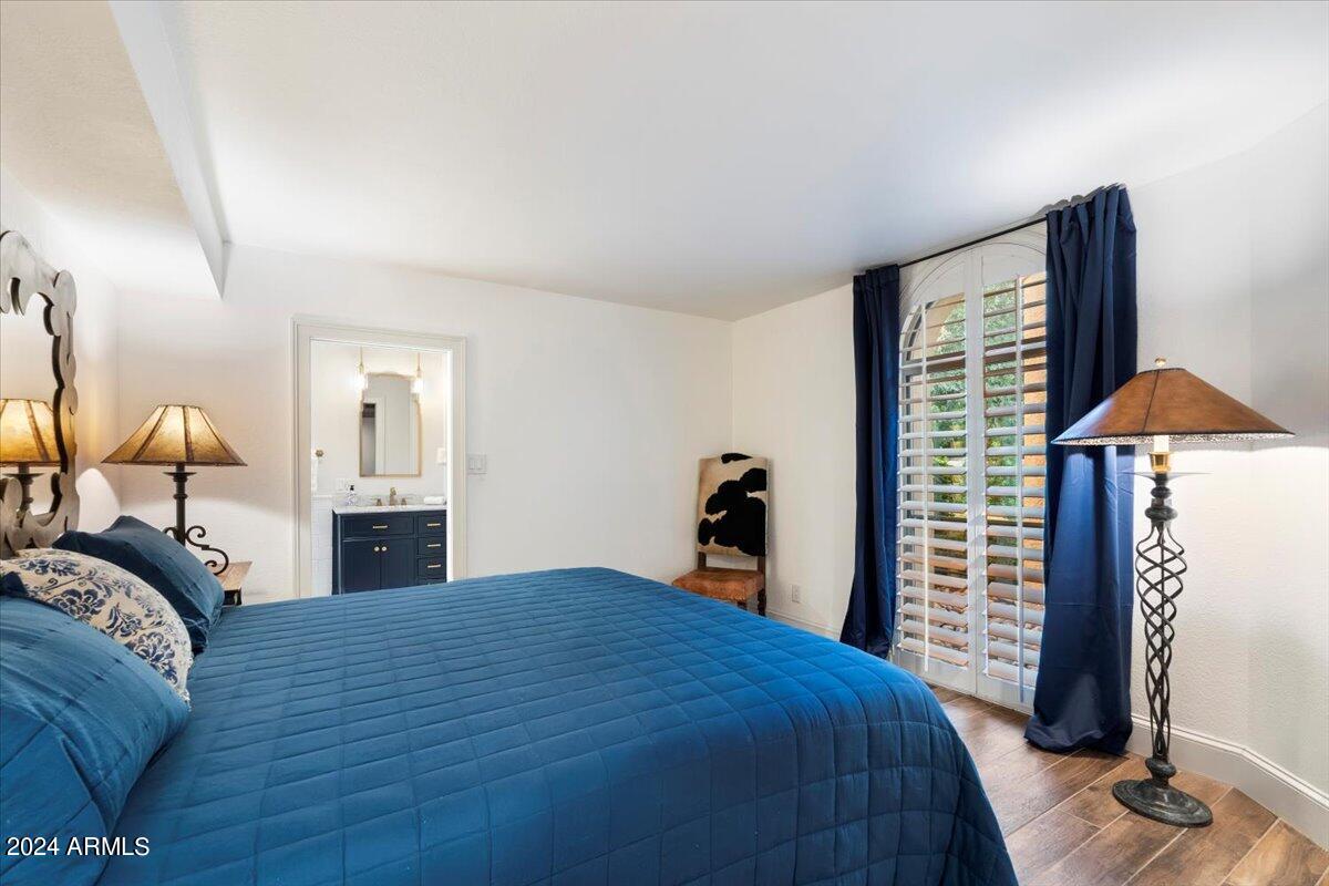 CUTAIAS ACRES - Residential
