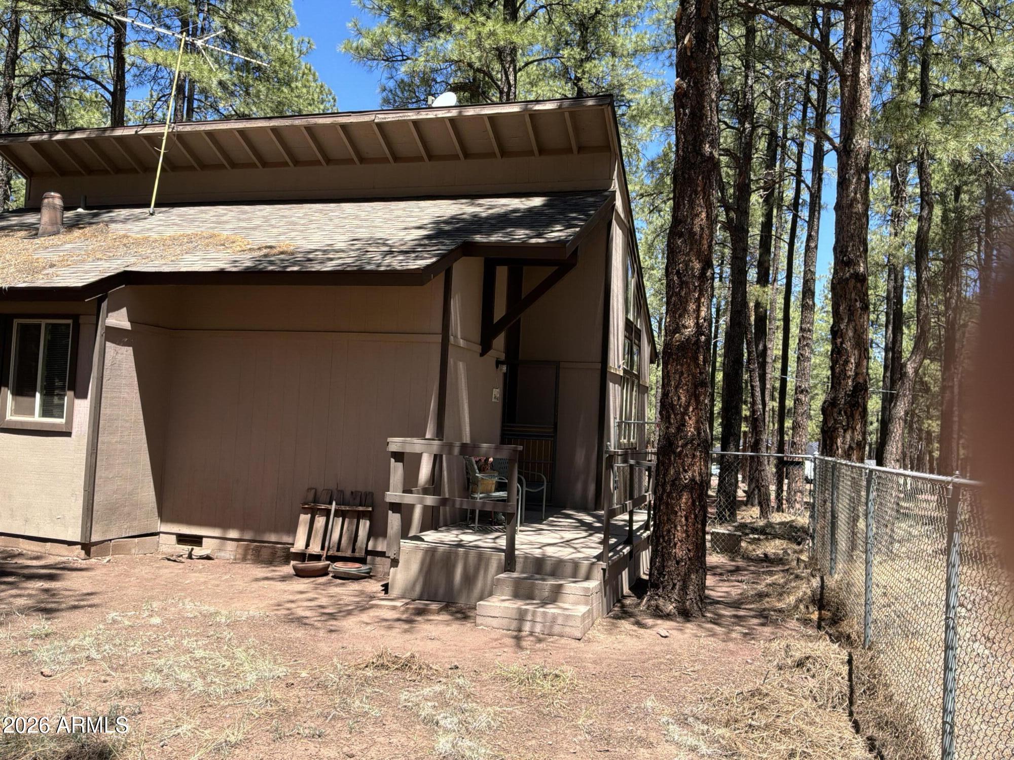 SHERWOOD FOREST ESTATES - Residential