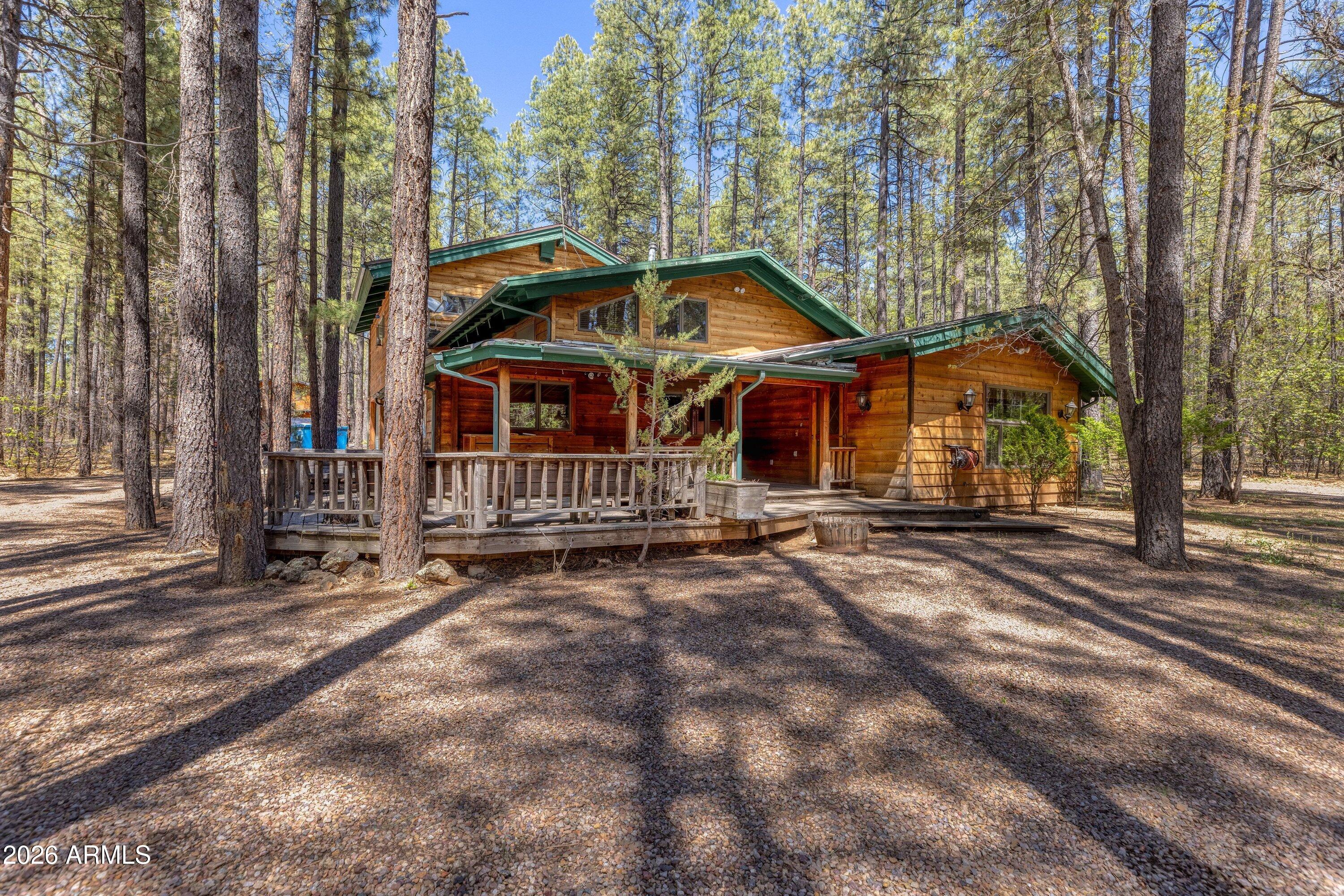 WHITE MOUNTAIN SUMMER HOMES - Residential