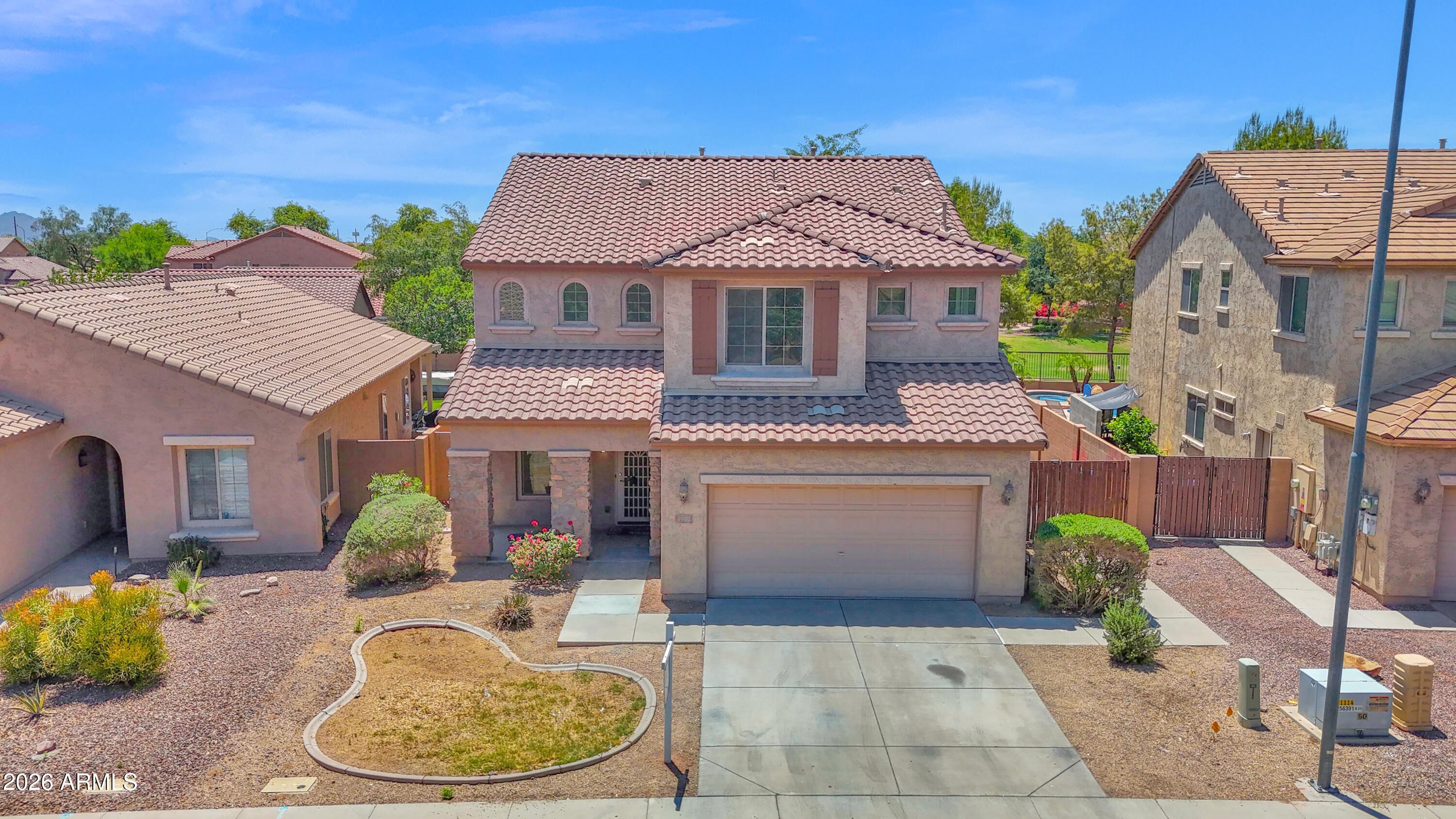 Beautifully updated home in a prime Mesa location! Featuring new luxury vinyl plank flooring throughout and fresh interior paint, this home offers a bright, modern feel with grand soaring ceilings and an open layout. Situated on a large lot backing to neighborhood greenspace for added privacy and peaceful views. Conveniently located near shopping, dining, and easy freeway access, making commuting and everyday living a breeze.
