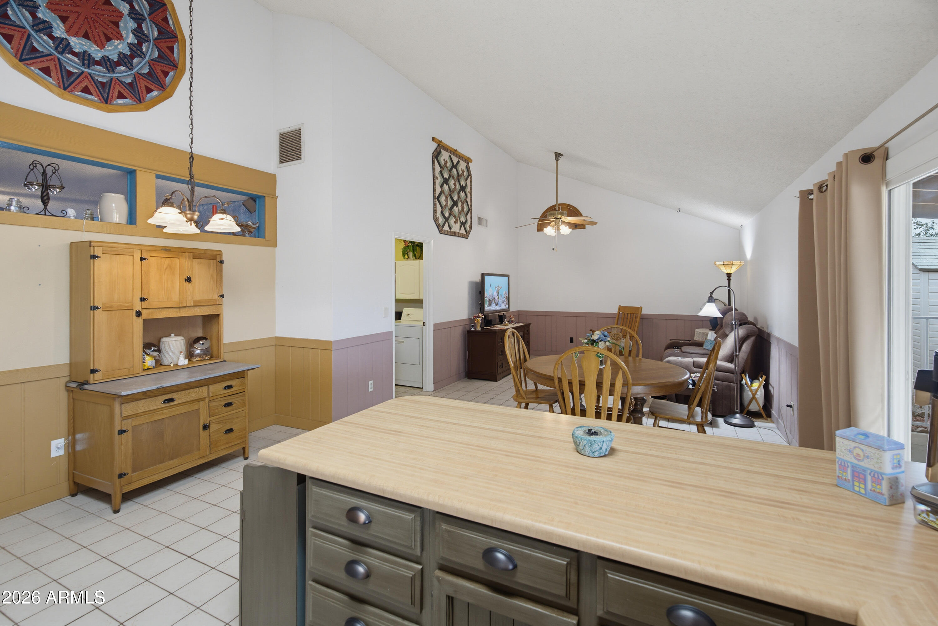 TAMARRON 2 - Residential