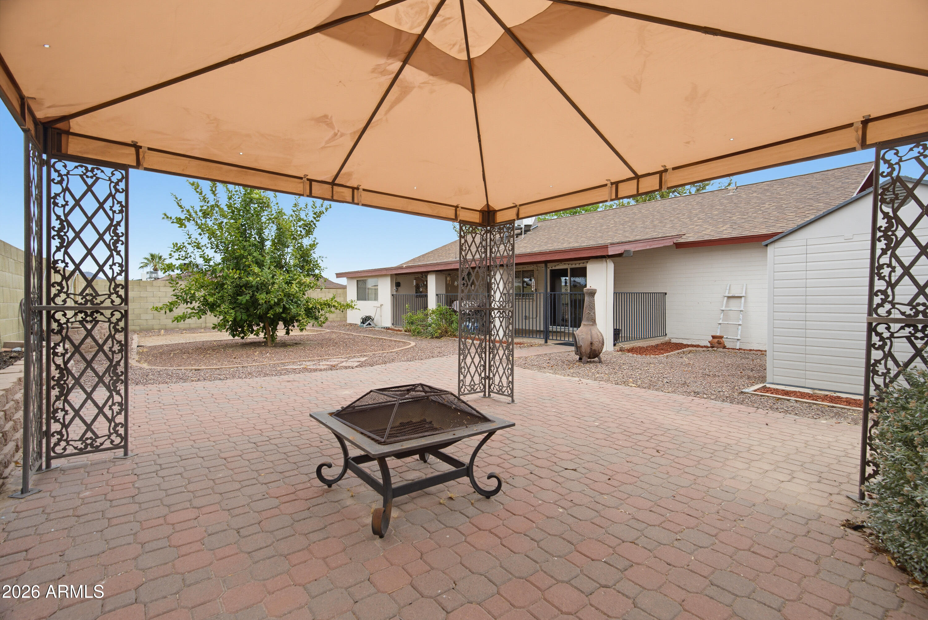 TAMARRON 2 - Residential
