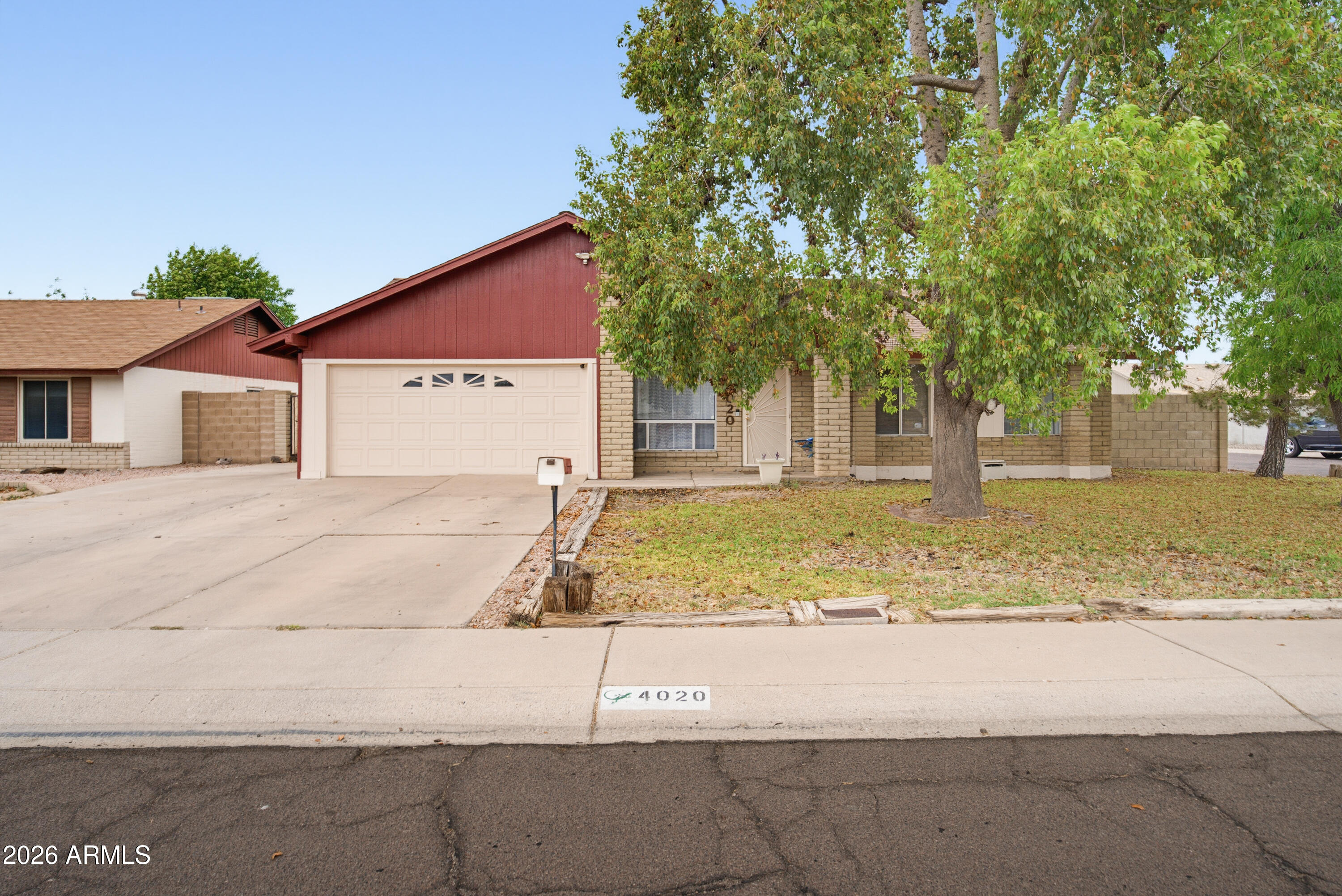 TAMARRON 2 - Residential